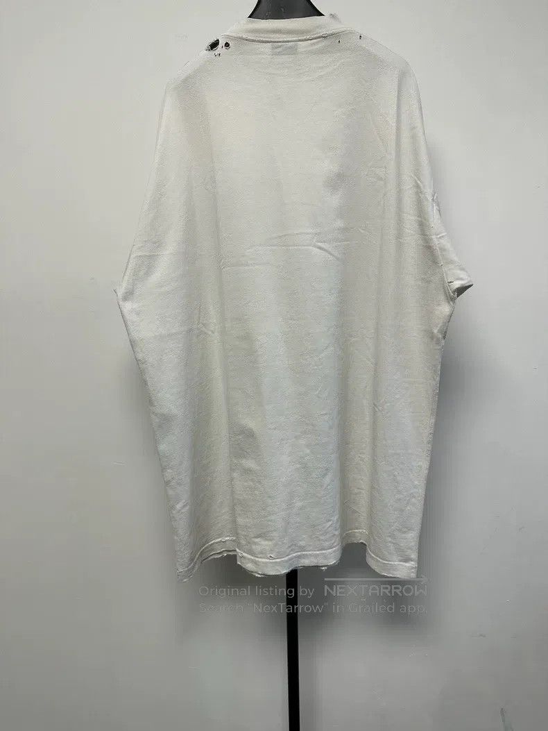 Balenciaga Balenciaga Letter Printed Long Crewneck T-Shirt Size US M / EU 48-50 / 2 - 2 Thumbnail