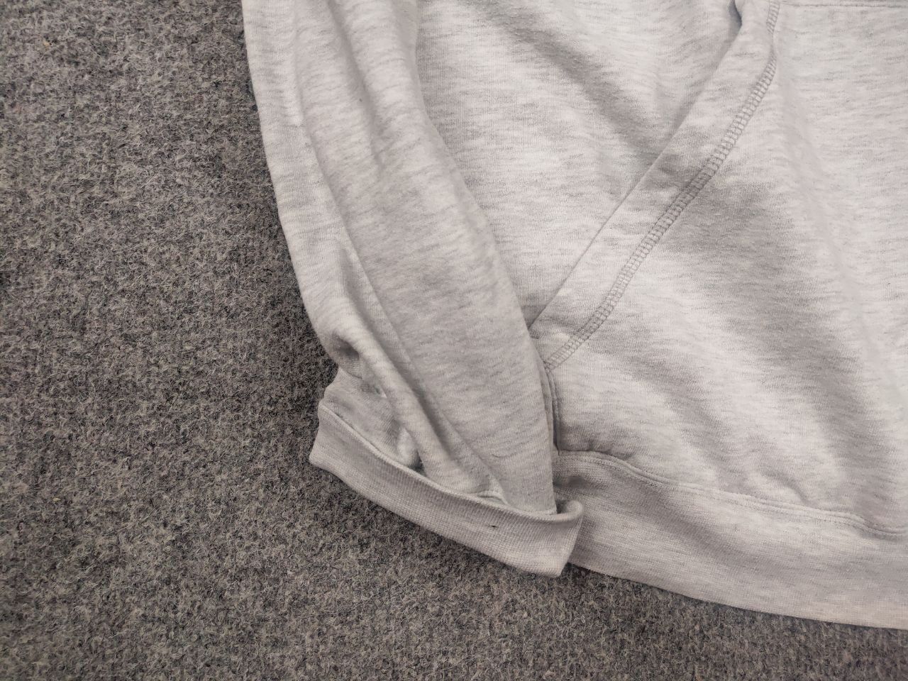 Nike Vintage Y2k Nike Oversized Fur Hoodie if six was nine style Size US XL / EU 56 / 4 - 7 Thumbnail