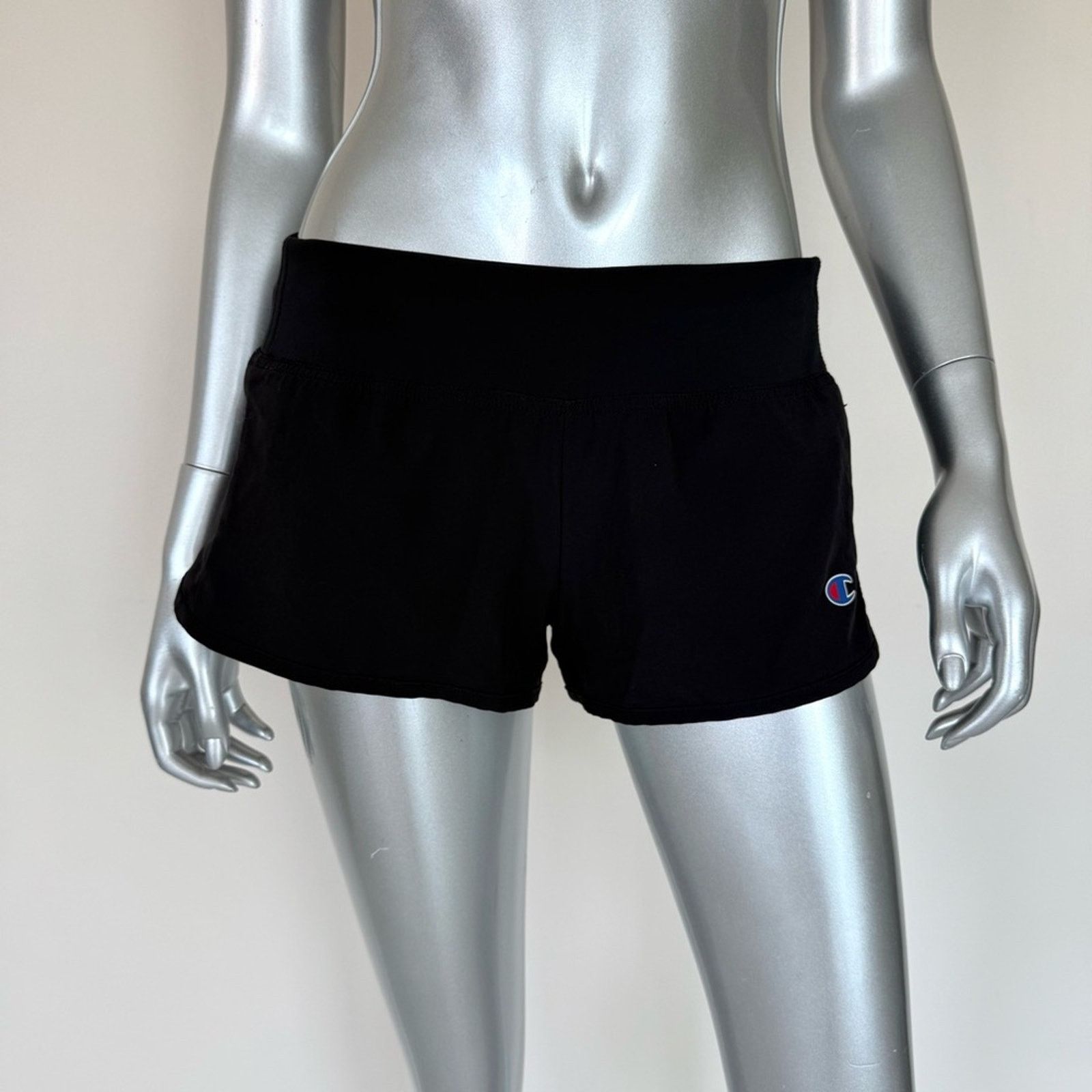 Champion Champion women athletic black shorts size S Size 27" / US 4 / IT 40 - 1 Thumbnail