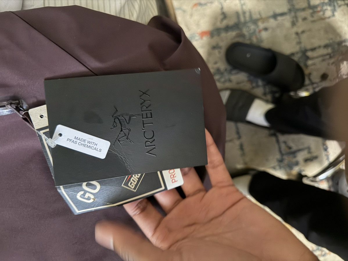 Arc'teryx Arc’teryx Rush Jacket Men’s medium (never worn) Size US M / EU 48-50 / 2 - 6 Thumbnail