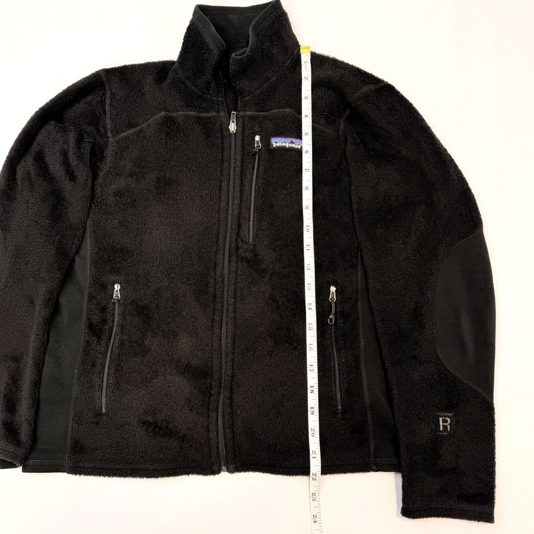 Patagonia Patagonia Jacket Womens Small Black Polartec Fleece Full Zip Pockets R2 Lightweight Casual Travel Indoor Outwear Size S / US 4 / IT 40 - 6 Thumbnail