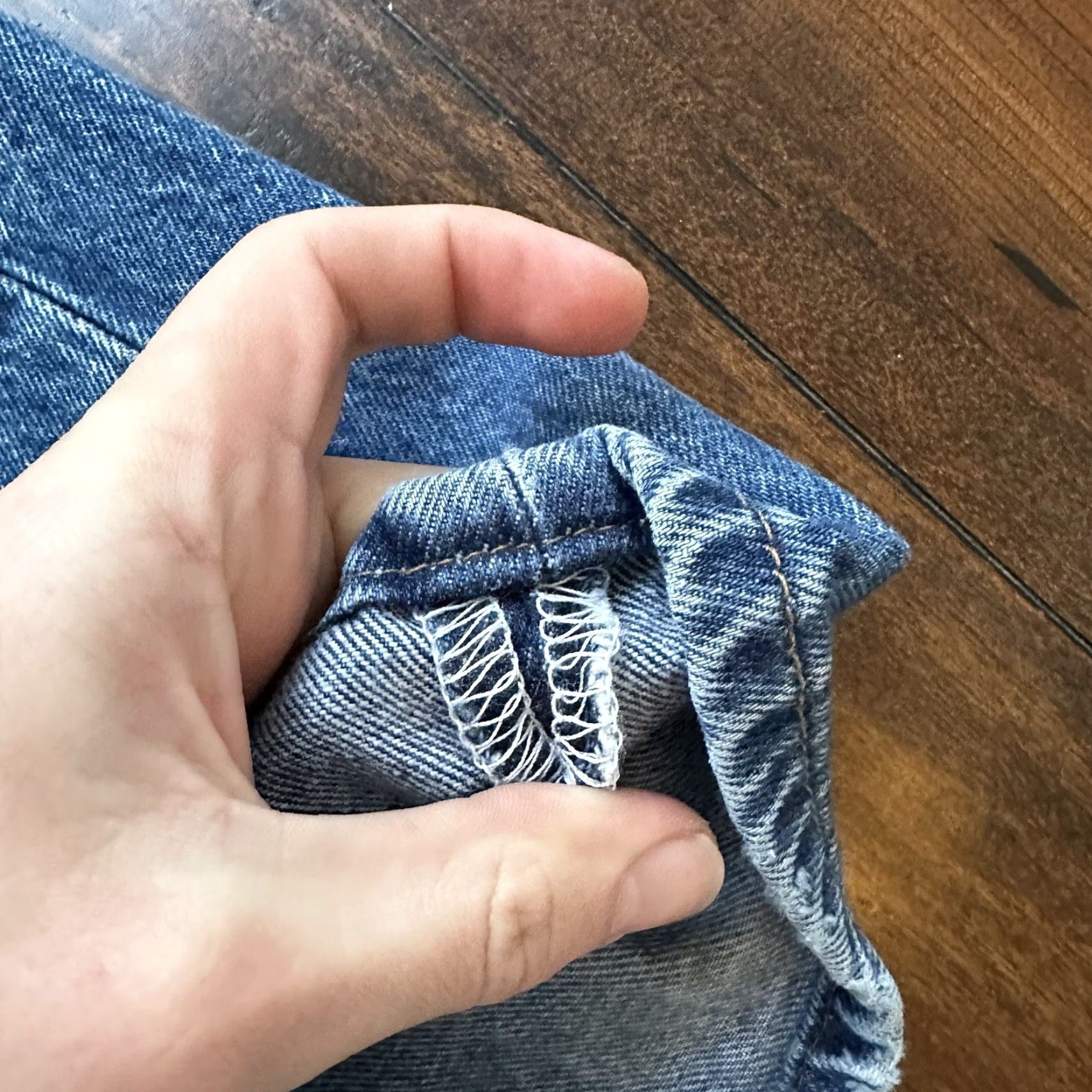 Levi's VINTAGE Levi's 501 XX Jeans Button Fly Light Wash 40x30 Men Regular Blue 90s Straight Denim Mens Size US 40 / EU 56 - 3 Thumbnail