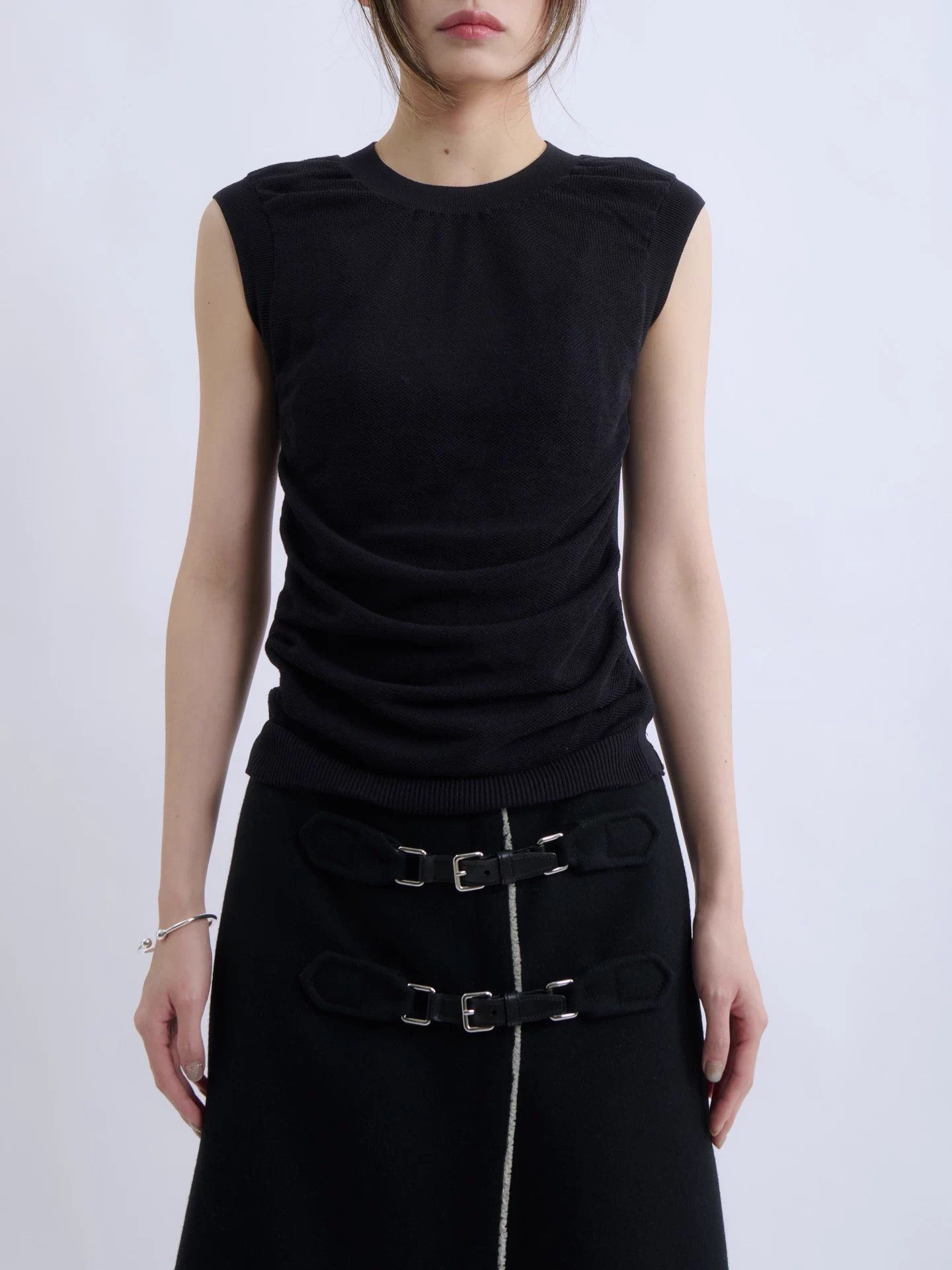 Helmut Lang Helmut Lang Structure Sleeveless Black Shirring Top S Size S / US 4 / IT 40 - 6 Thumbnail