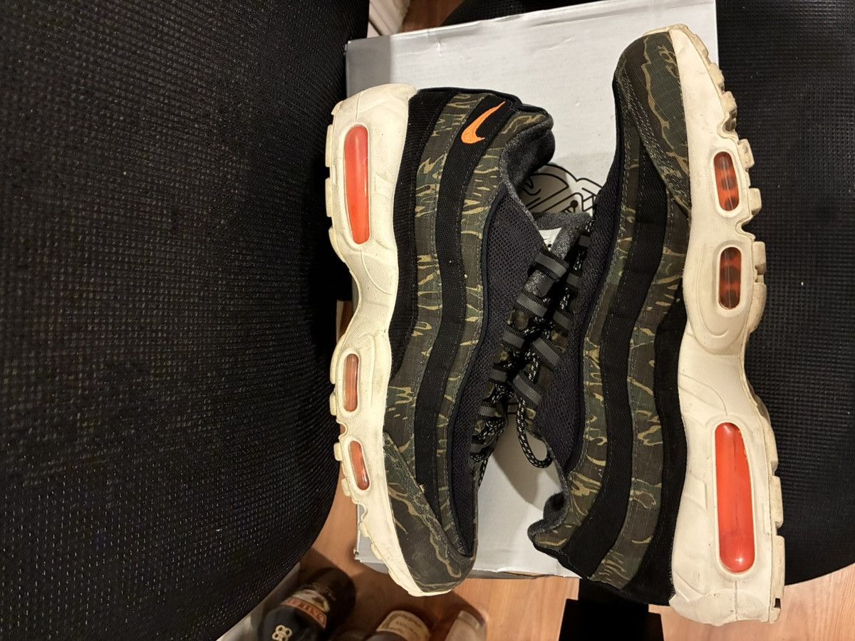 Nike Nike X carhartt air max Size US 10 / EU 43 - 2 Thumbnail