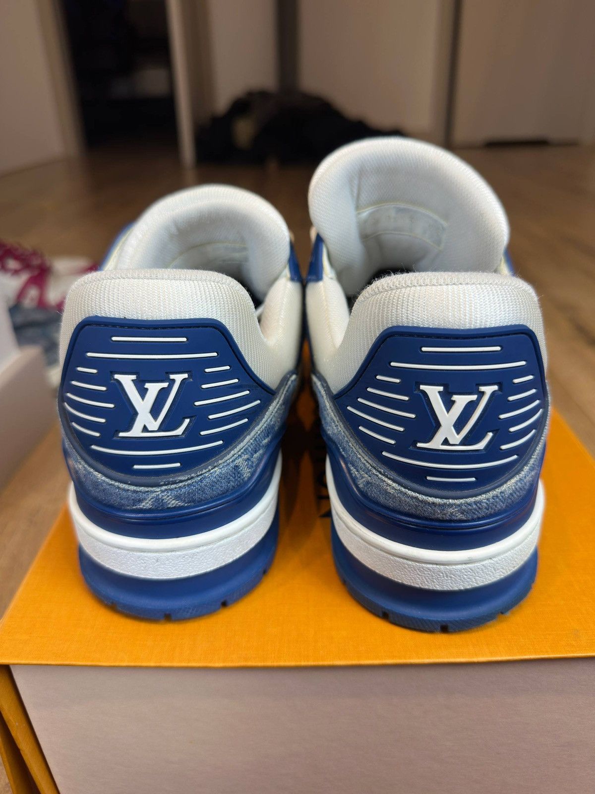 Louis Vuitton Louis Vuitton Trainer Blue Denim Size US 8.5 / EU 41-42 - 4 Thumbnail