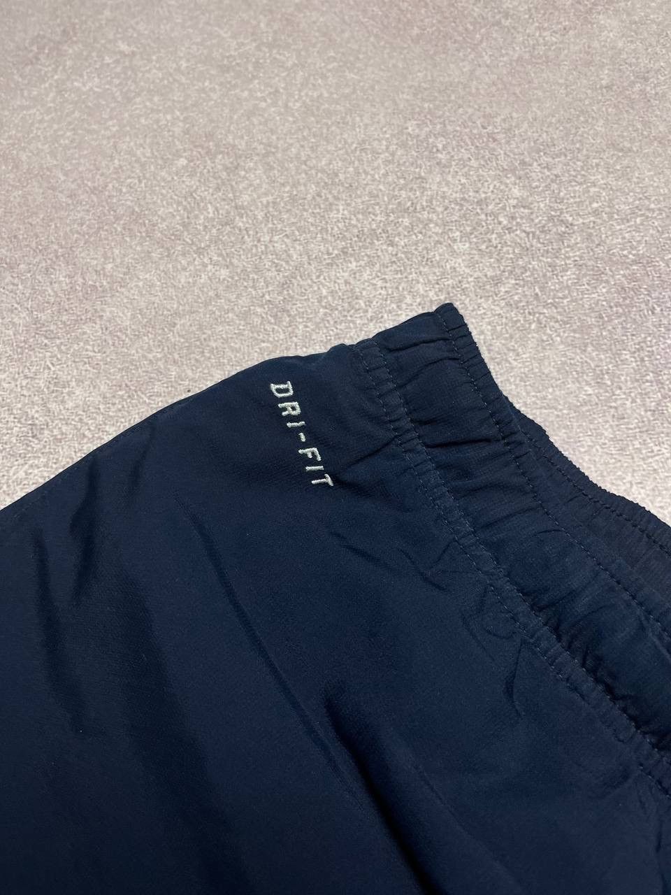 Nike × Vintage Vintage Nike Swoosh Baggy Nylon Trackpants Y2K M Size US 32 / EU 48 - 4 Thumbnail