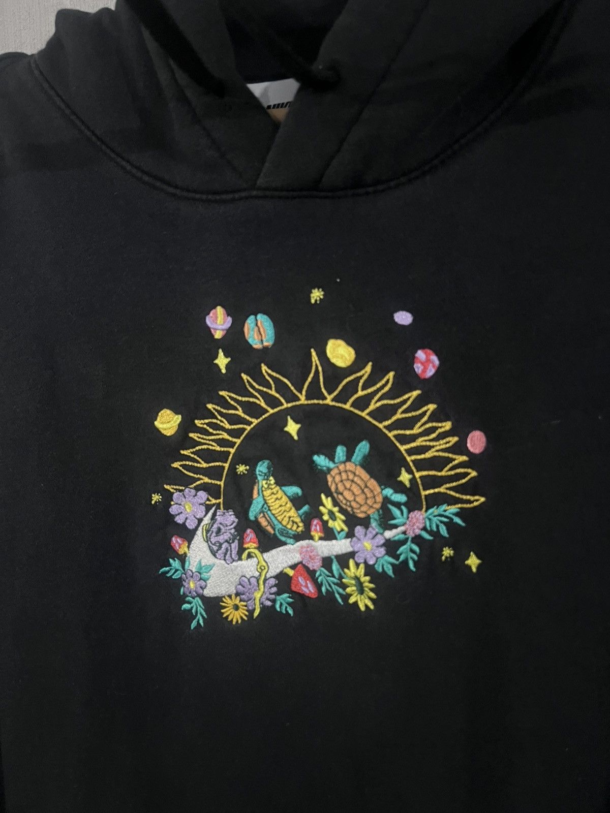 Nike 🌞 Trippy Turtle Hoodie by Nike 🐢 Size US L / EU 52-54 / 3 - 3 Thumbnail