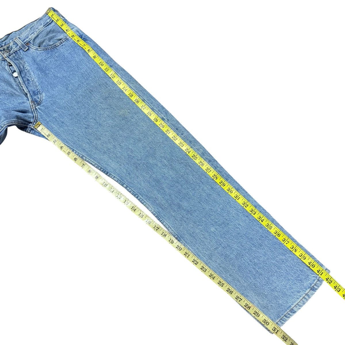 Levi's Vintage Levis 501 Jeans Nice Faded Made in USA Size US 32 / EU 48 - 21 Thumbnail