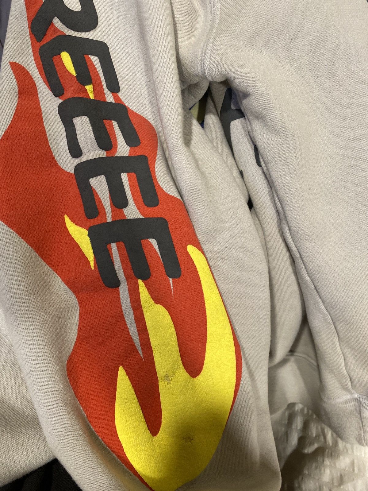 Yeezy Yeezy Kids See Ghosts Freeeee Crewneck Size US M / EU 48-50 / 2 - 7 Thumbnail