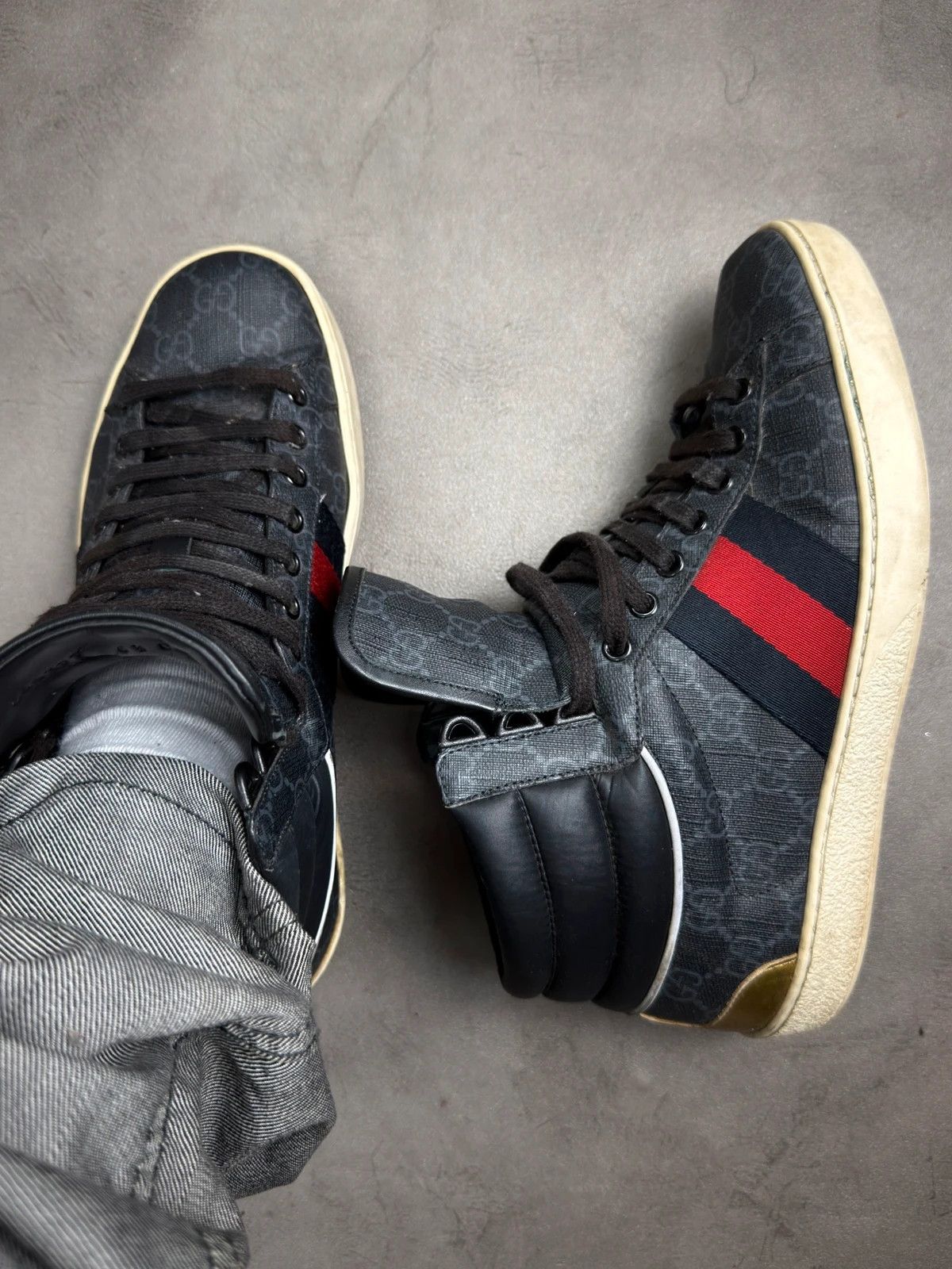 Gucci Gucci GG monogram supreme canvas high top trainers Size US 8 / EU 41 - 3 Thumbnail