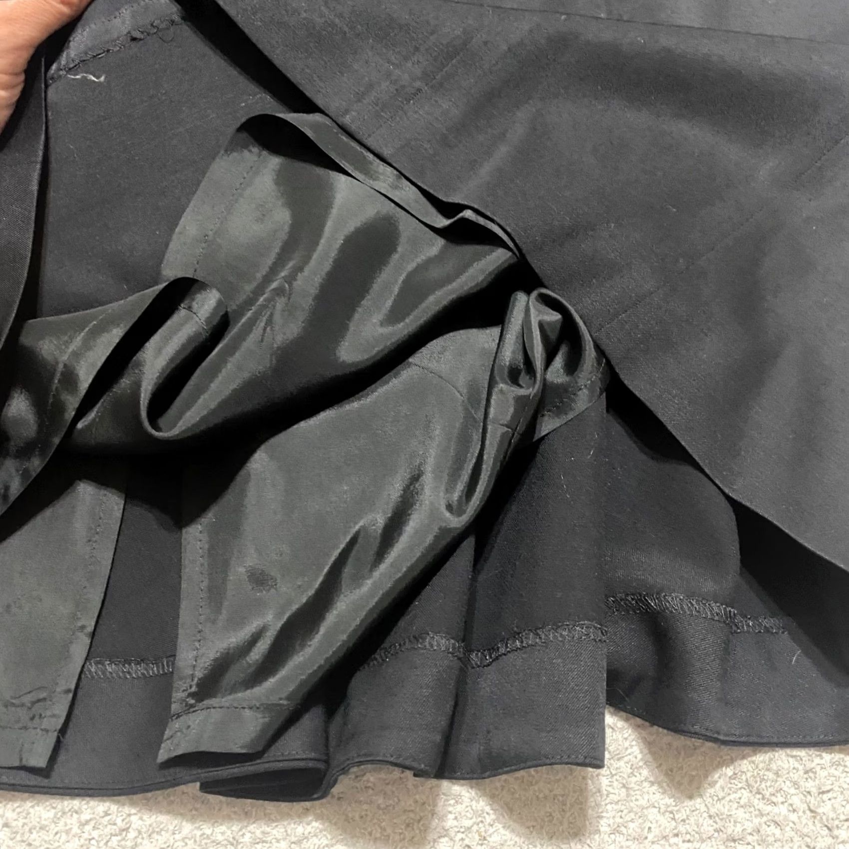 J.Crew J. Crew Skirt 8 Wool Black Pencil Straight Lined Knee Length 100% Wool Women's Black 8 Skirt Size 30" / US 8 / IT 44 - 6 Thumbnail