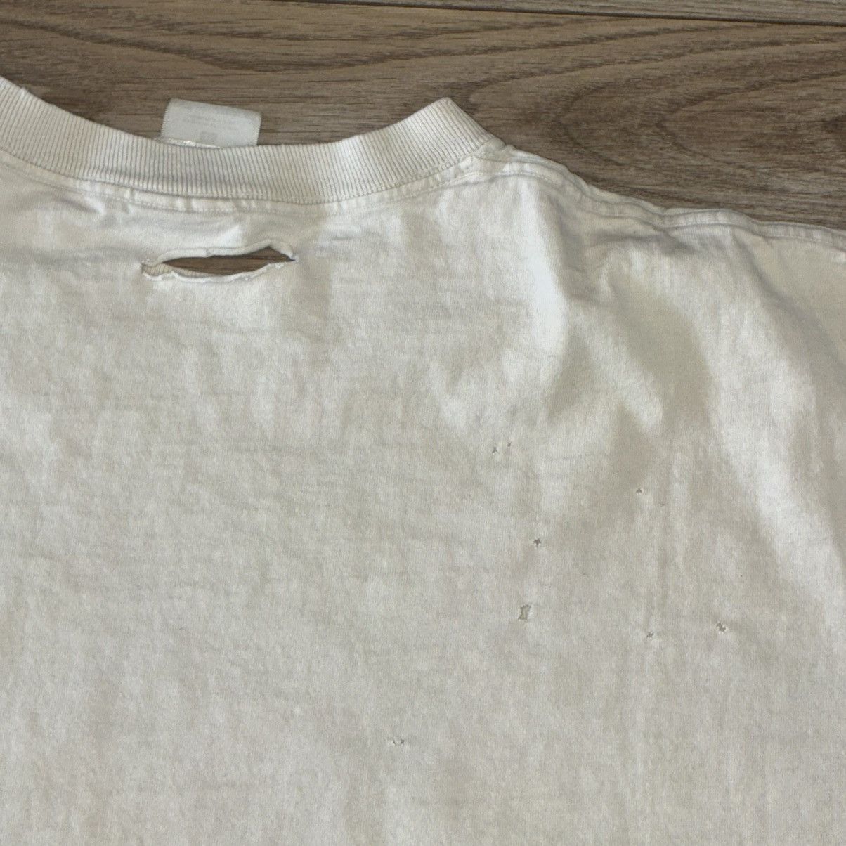 Fruit Of The Loom Mountain Dew Code Red distressed tee shirt Size US XL / EU 56 / 4 - 6 Thumbnail