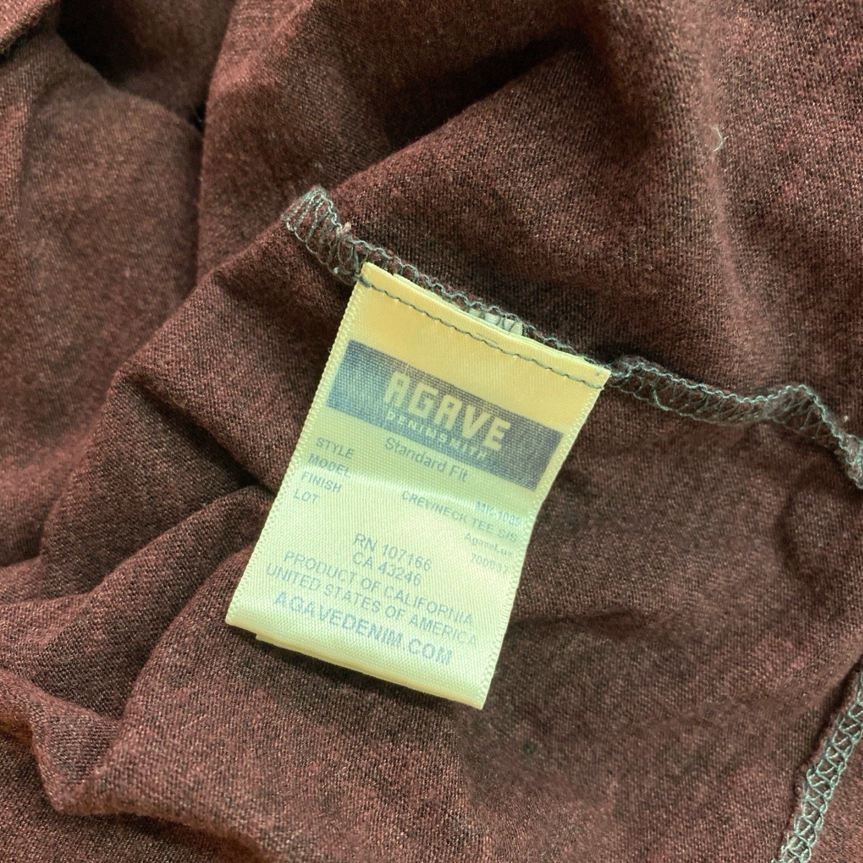 Vintage AGAVE Red T-Shirt L Mens California Shirt Crew Neck Cotton Regular Size L USA MADE Size US L / EU 52-54 / 3 - 4 Thumbnail
