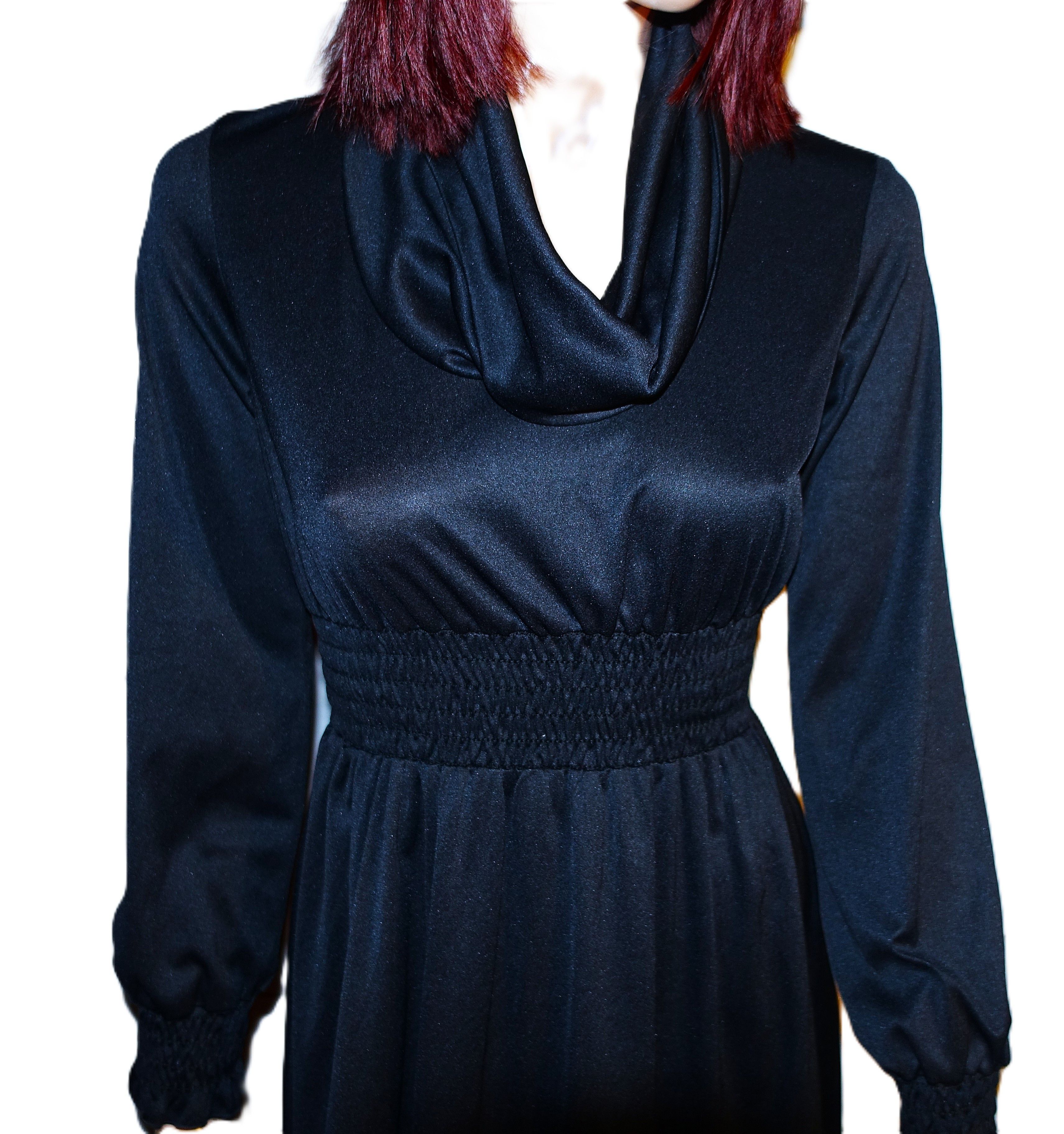 Vintage Vintage Nancy G Black Cowl Neck Dress XS Size XS / US 0-2 / IT 36-38 - 2 Thumbnail
