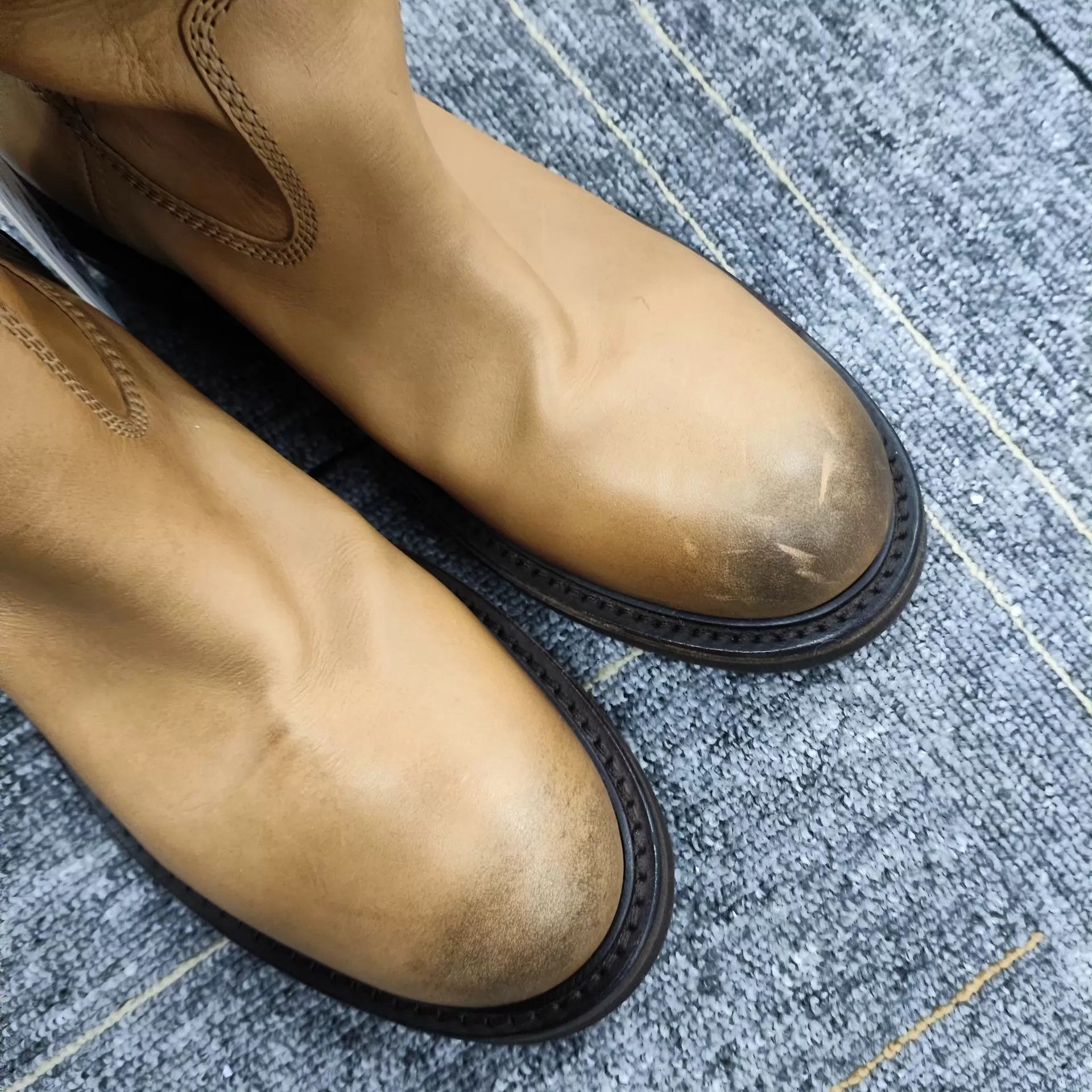 Miu Miu Miumiu26SS L.Brown Distressed Leather Western Boot Low Heel Size US 5.5 / IT 35.5 - 7 Thumbnail
