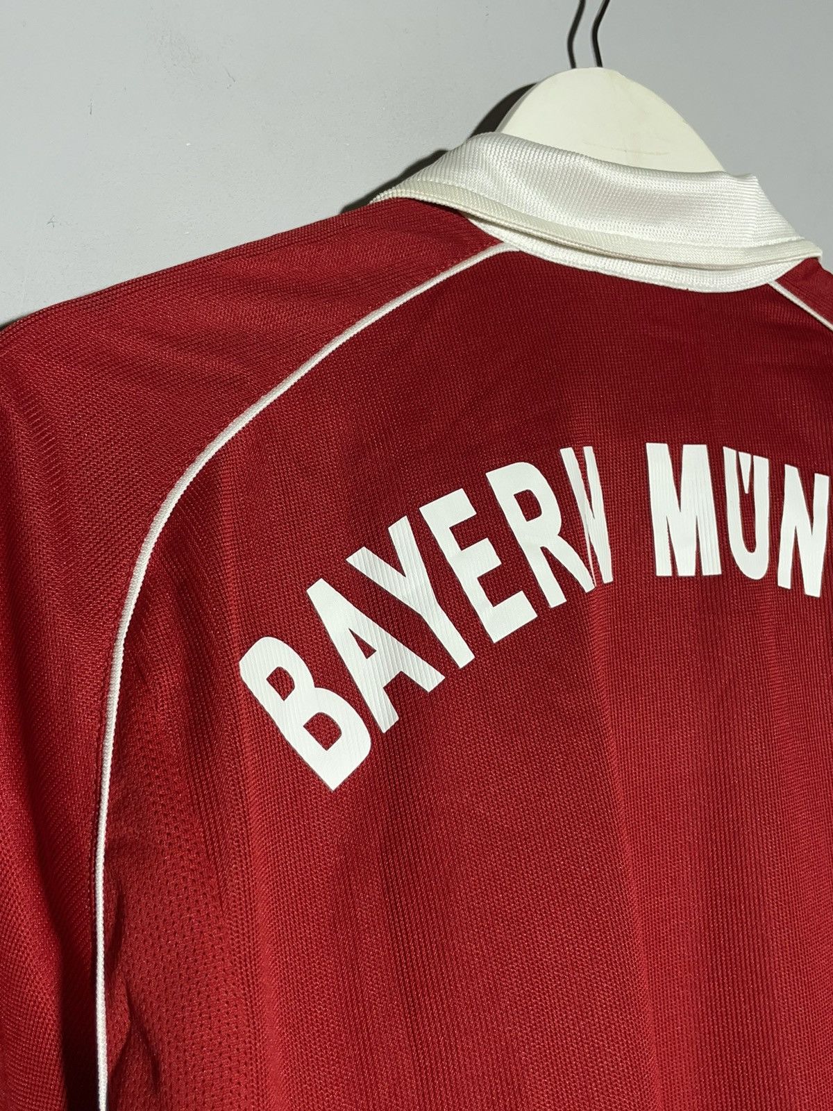 Vintage Bayern Munchen Adidas 2005/06 Vintage Home Football Shirt Size US M / EU 48-50 / 2 - 12 Thumbnail