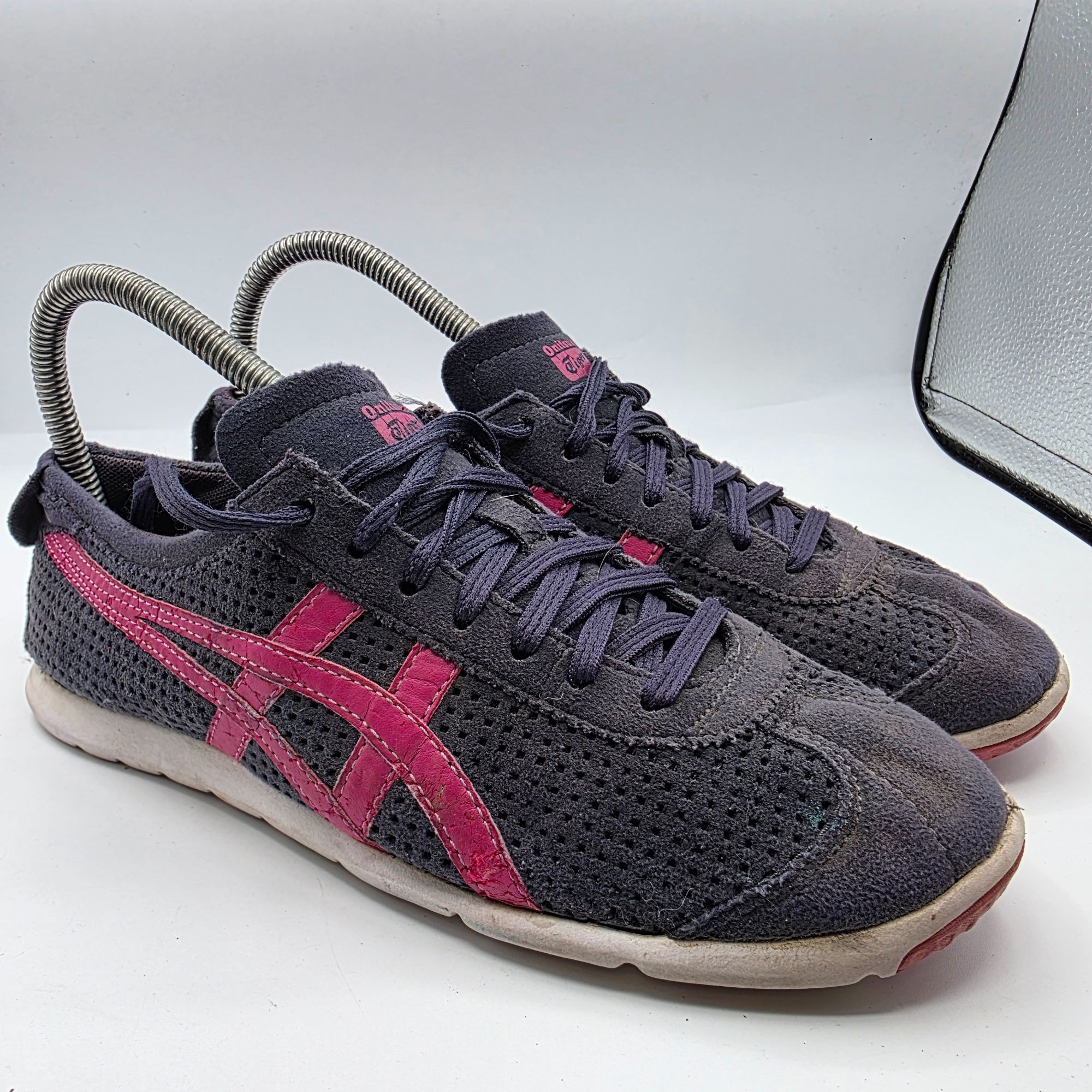 Asics Asics Onitsuka Tiger Rio Runner Low Top Trainers Womens Size Size US 7 / IT 37 - 1 Thumbnail