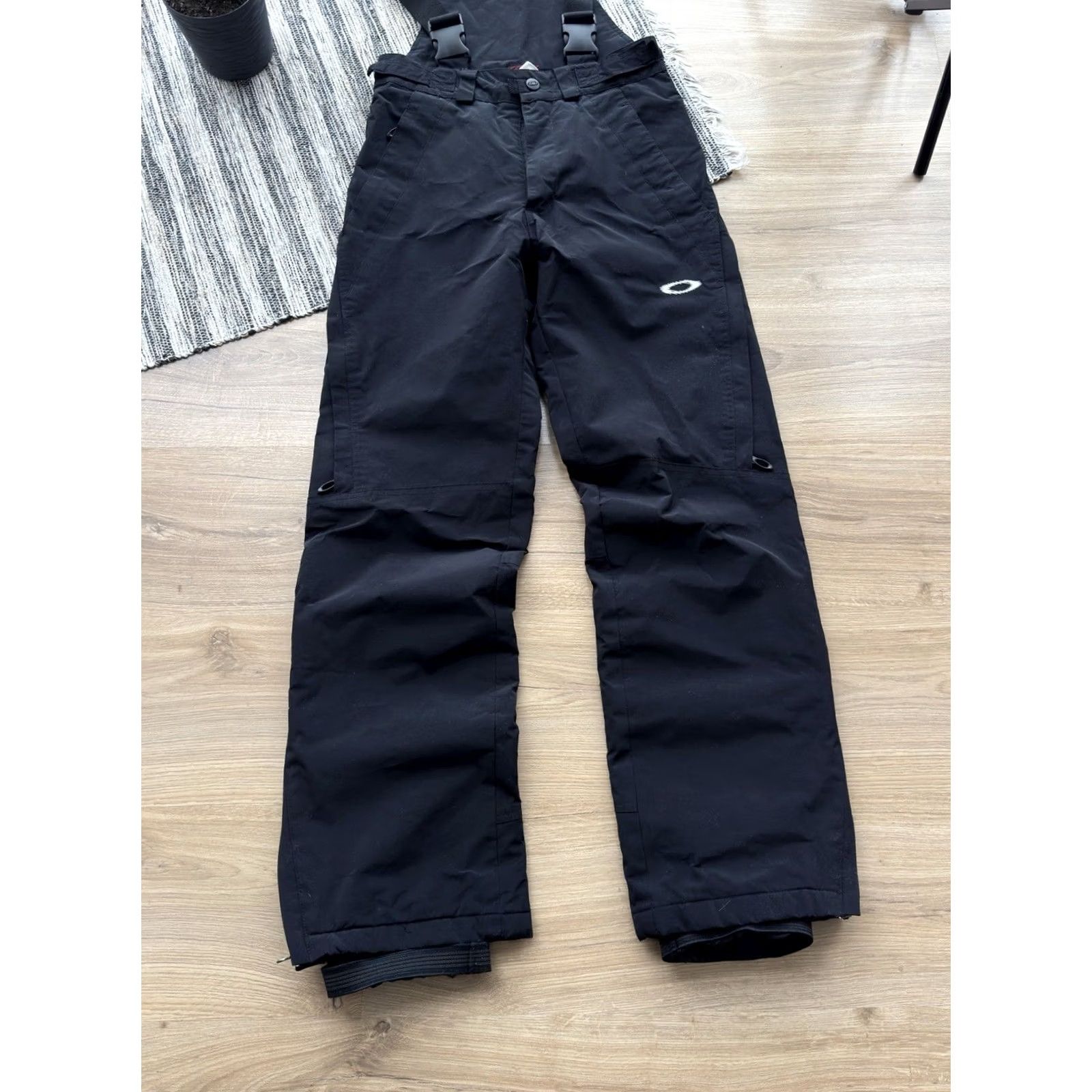 Oakley VINTAGE Oakley Men’s Snow Pants Black Waterproof Insulated Adjustable Suspenders S Size US 29 - 3 Thumbnail