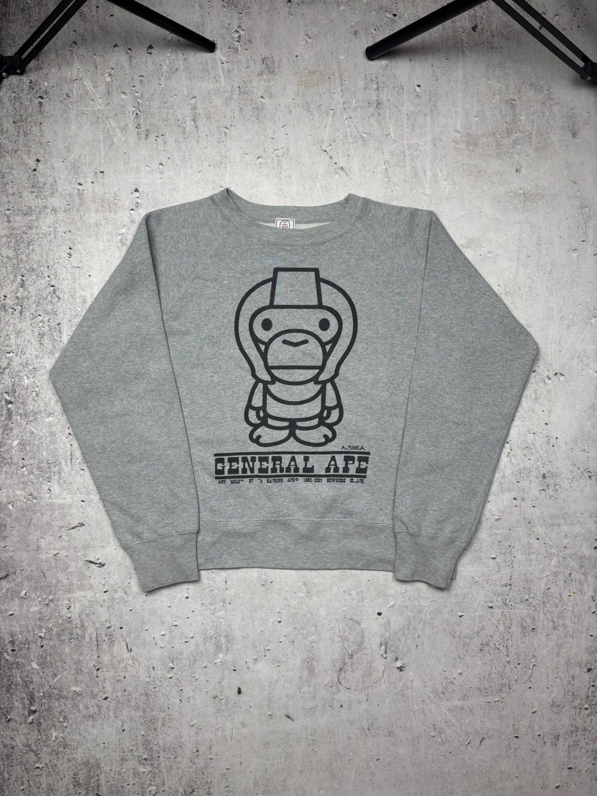 Bape crazy vintage y2k 00s bape crewneck archive japan Size US S / EU 44-46 / 1 - 1 Thumbnail