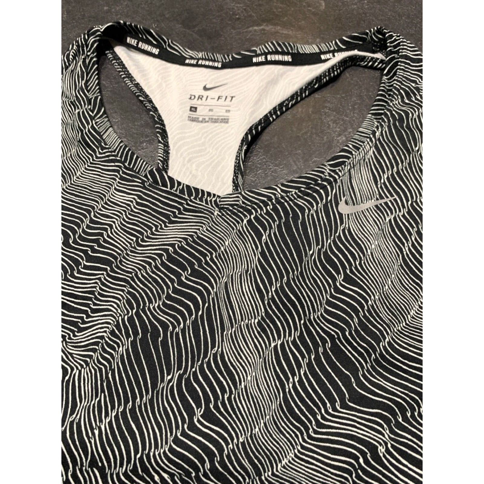 Nike Nike Dri-Fit Miler Tank Top Women XL Black Racerback Athletic Activewear Size XL / US 12-14 / IT 48-50 - 5 Thumbnail