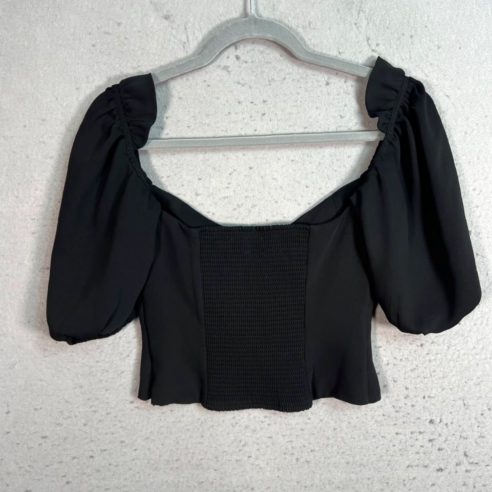 Vintage Wilfred Black Puff Sleeve Crop Top Size 4 Polyester Womens Blouse Short Sleeve Cropped 4 Black Vintage Size S / US 4 / IT 40 - 2 Thumbnail