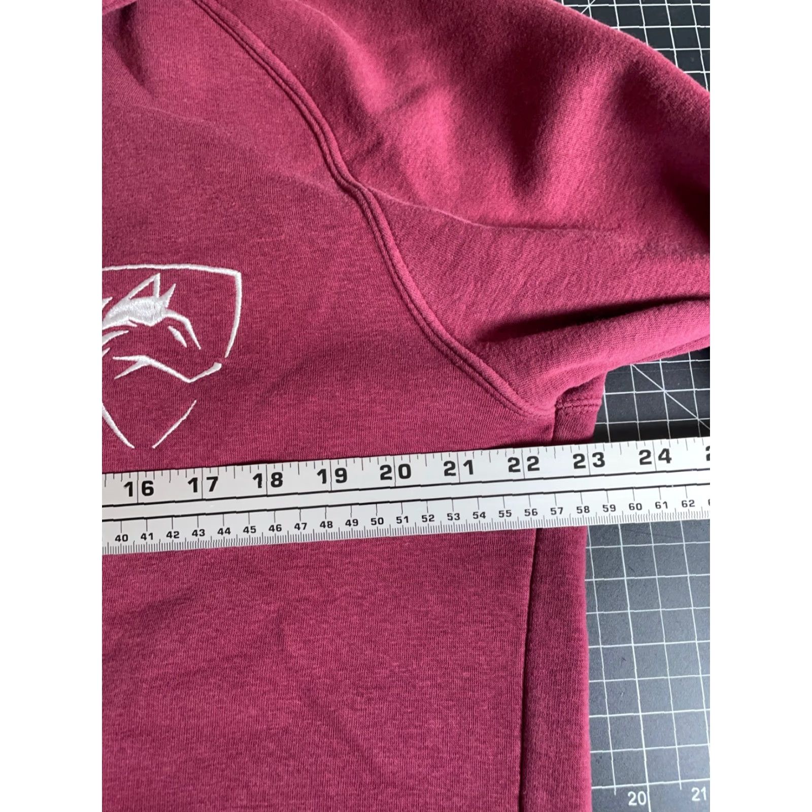 Vintage VINTAGE Alphalete Hoodie Shirt Adult Medium Red Gym Sports Logo Embroidered Pullover Sweatshirt 2016 Mens Sweatshirt Size US M / EU 48-50 / 2 - 5 Thumbnail