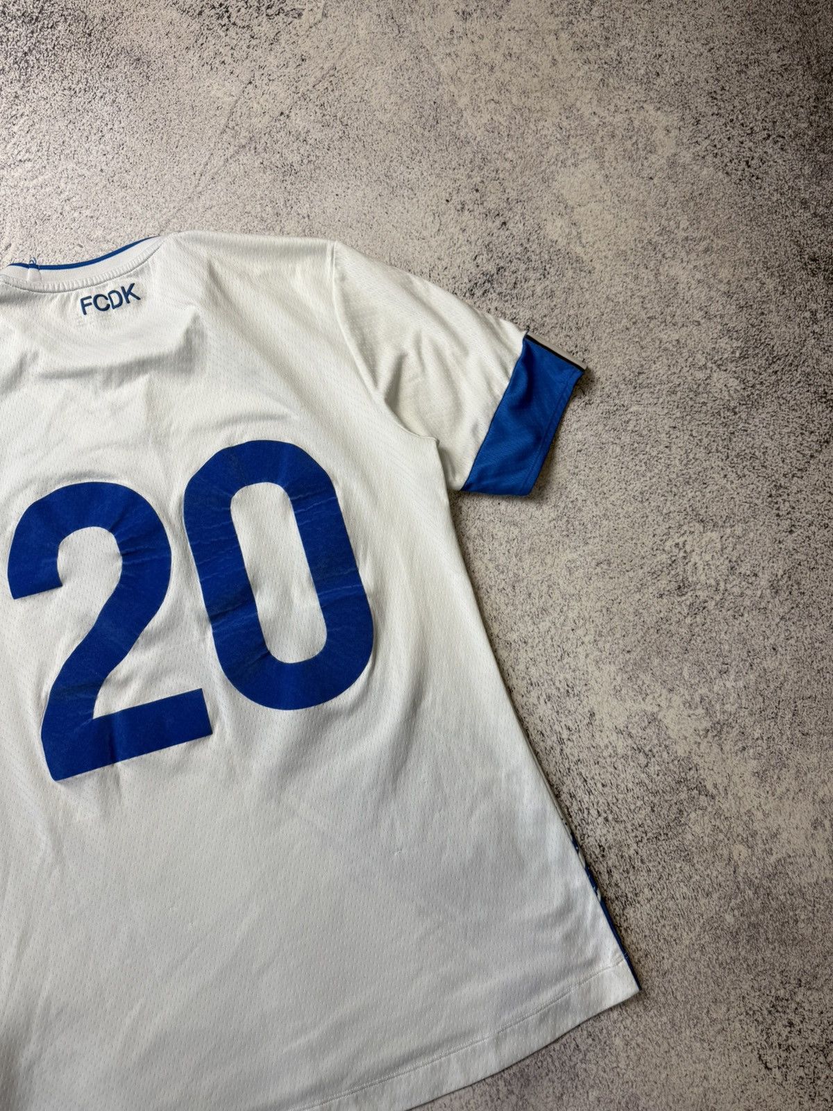 New Balance Vintage New Balance Dynamo Kyiv Jersey #20 Ukraine Size US L / EU 52-54 / 3 - 17 Thumbnail