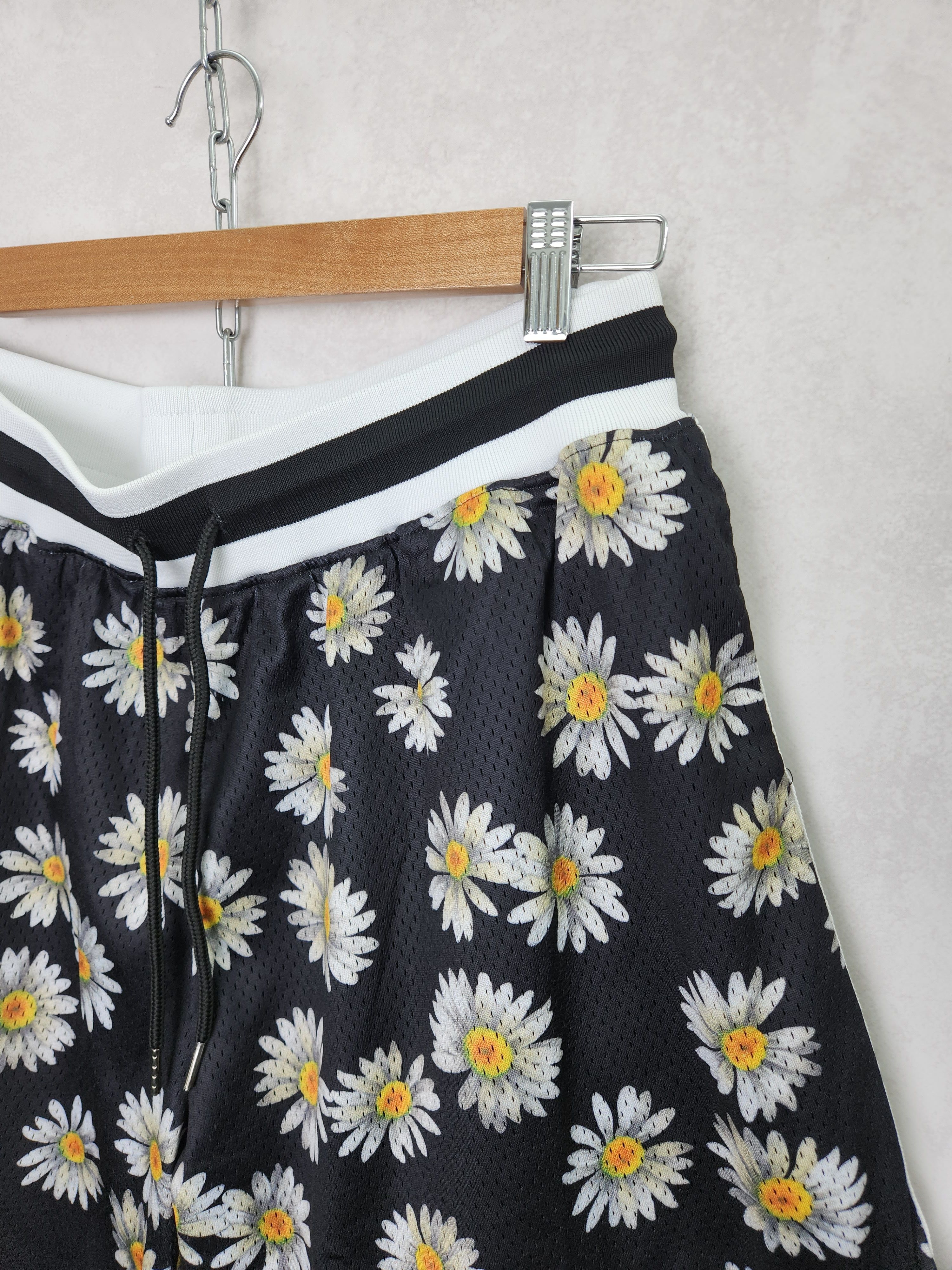John Elliott John Elliot floral print mesh drawstring shorts size 3 Size US 34 / EU 50 - 5 Thumbnail