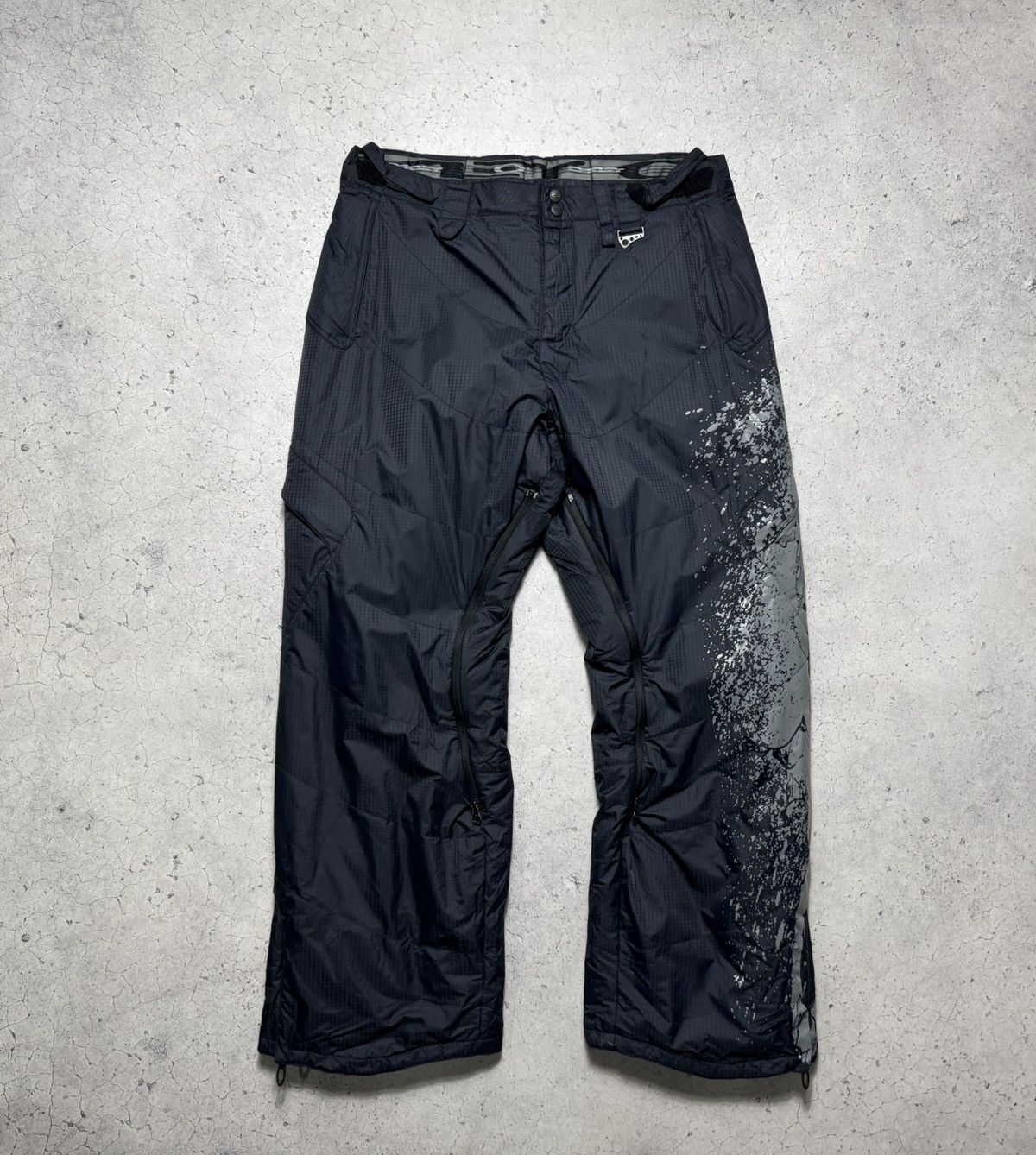 Oakley Oakley Ski Pants Big Logo Black Size XL Size US 36 / EU 52 - 2 Thumbnail