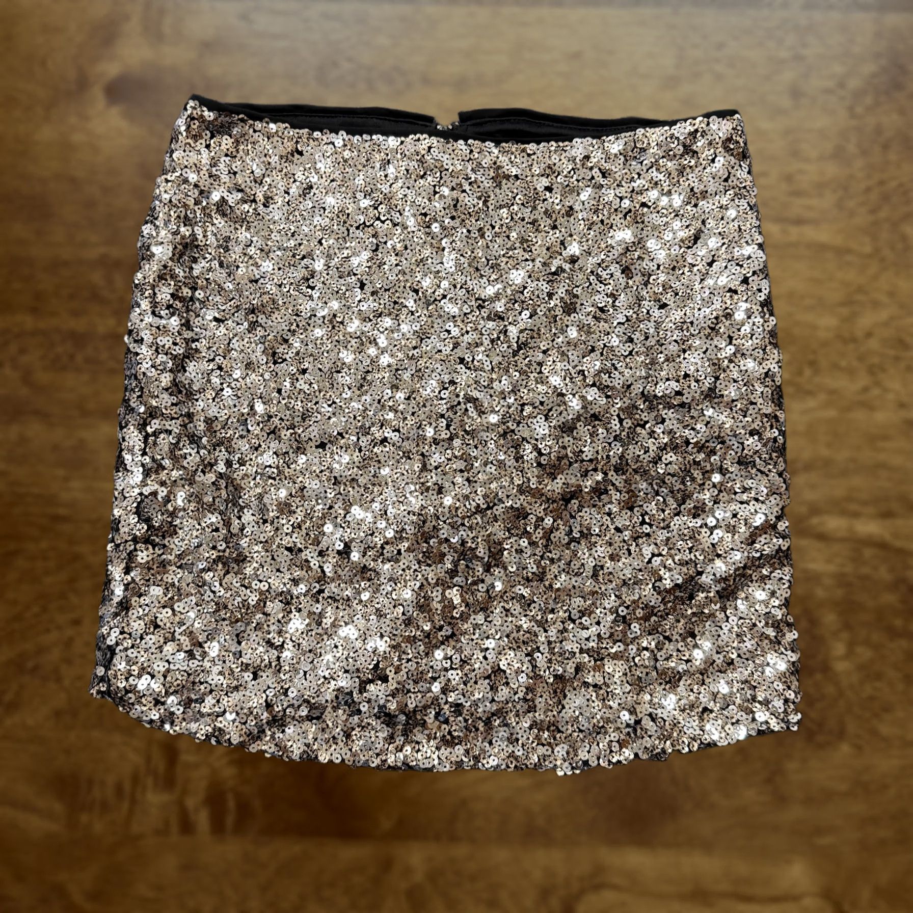 Vintage Y2K GiannI Bini Sequin Skirt XS Womens Mini Zip Back Party Cocktail Bodycon Sequin Zipper Silver] Size 26" / US 2 / IT 38 - 1 Thumbnail