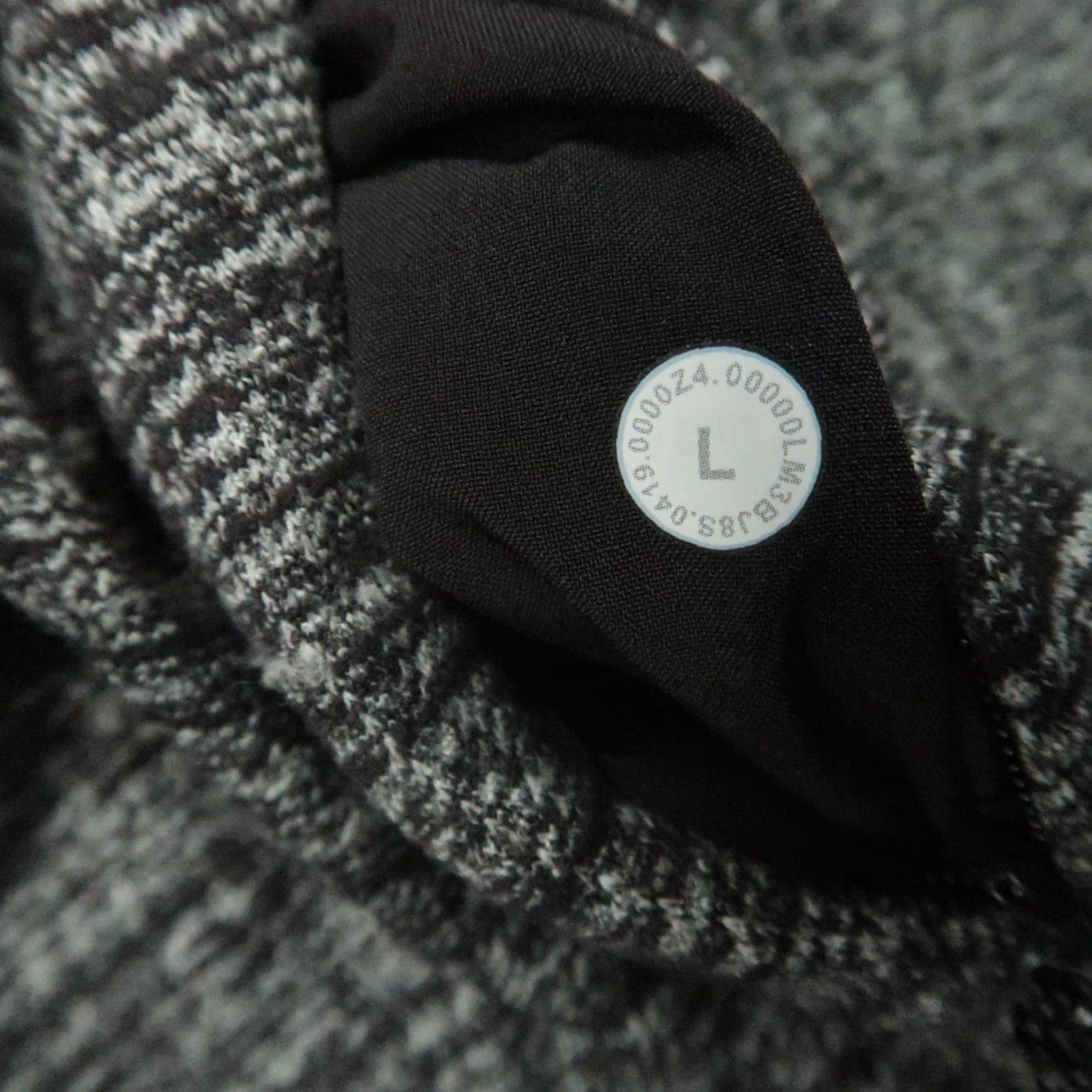 Lululemon Lululemon Pullover Men Large Gray Black Surge Warm Half Zip Training Performance Size US L / EU 52-54 / 3 - 6 Thumbnail