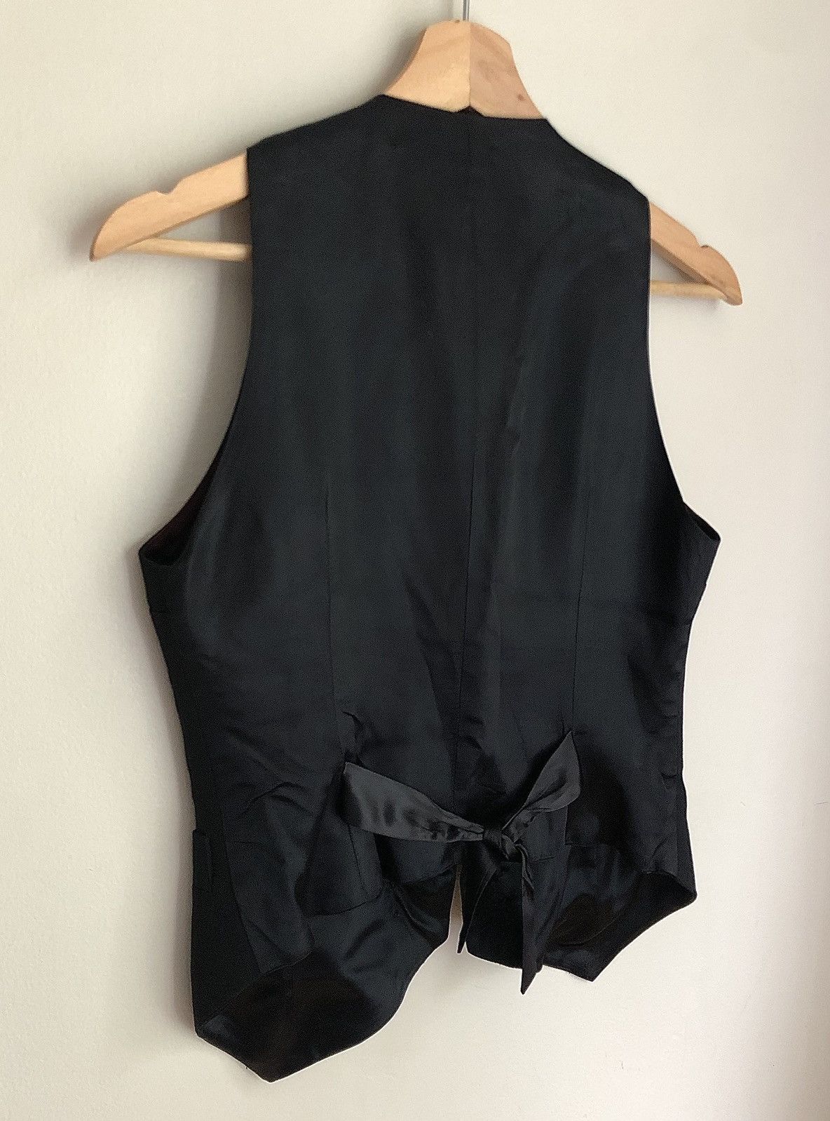 Todd Oldham Todd Oldham Vintage Ornate Gold Metal Clasp Vest Size S / US 4 / IT 40 - 13 Thumbnail