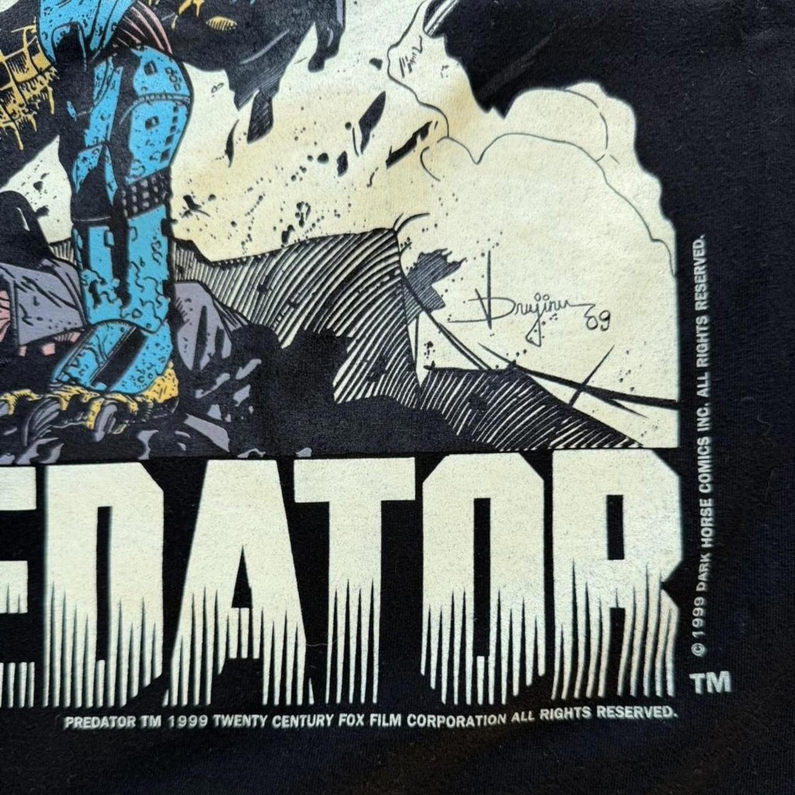 Other 1999 Predator Dark Horse Comics tee Size US XL / EU 56 / 4 - 3 Thumbnail