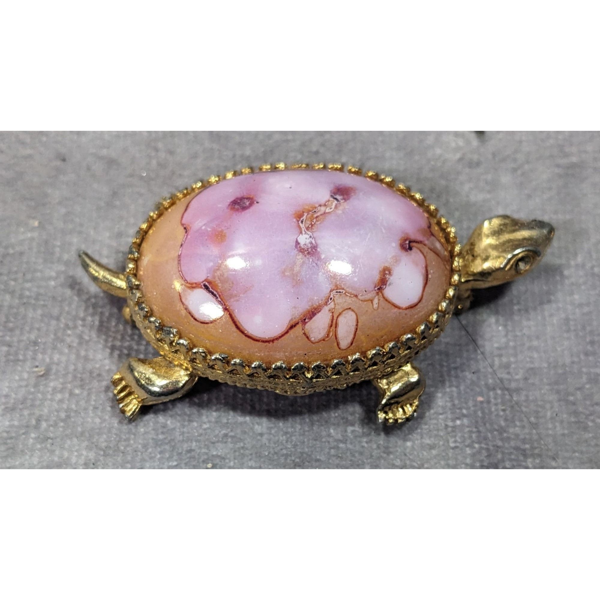 Other Vintage Jeanine Pink Orange And Gold Turtle Brooch (Broken) Size ONE SIZE - 7 Thumbnail