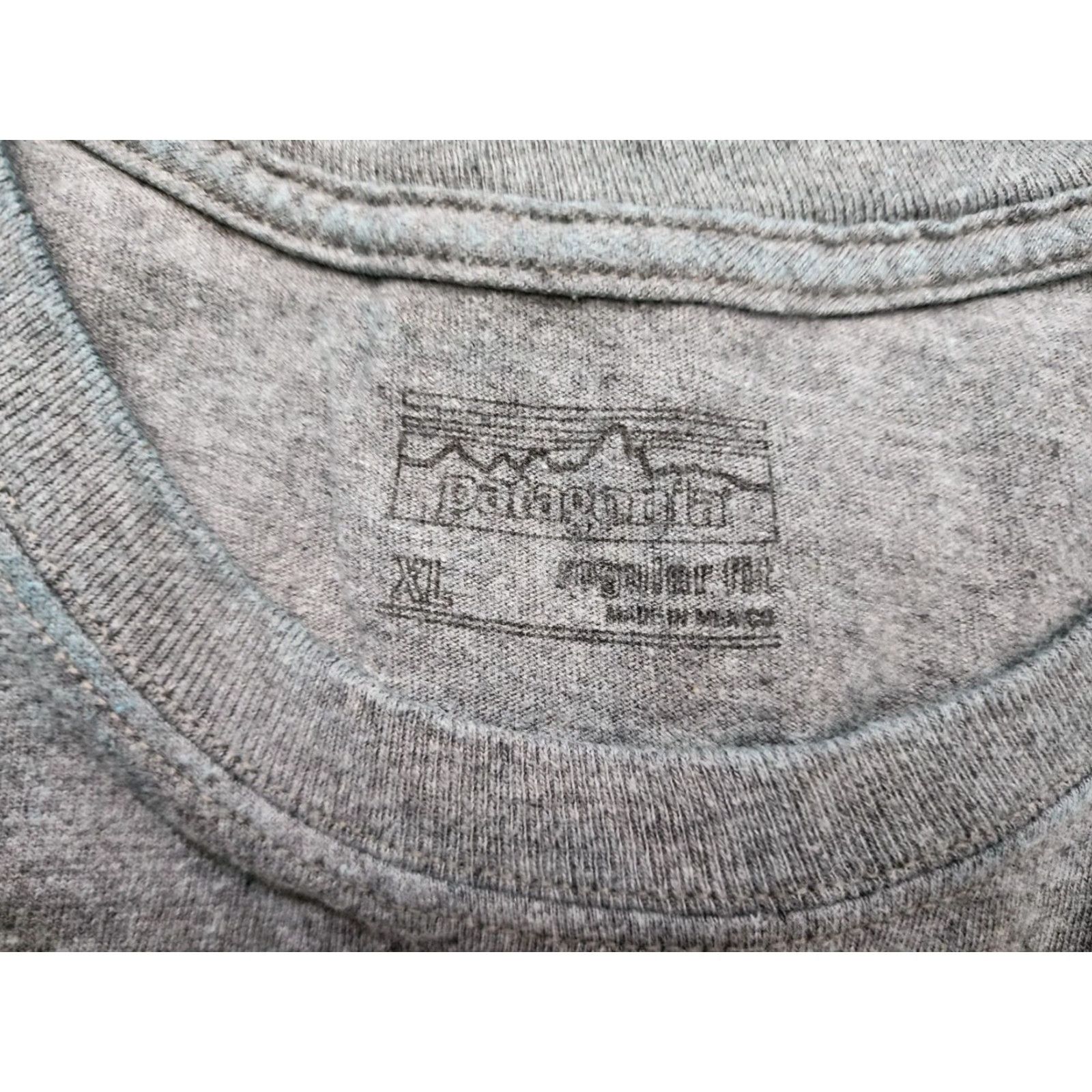 Patagonia Patagonia Mens XL Responsibili-Tee T Shirt Distressed Tie Dye Adventure Logo Mountain Pattern Solid Crew Neck Short Sleeve Size US XL / EU 56 / 4 - 6 Thumbnail