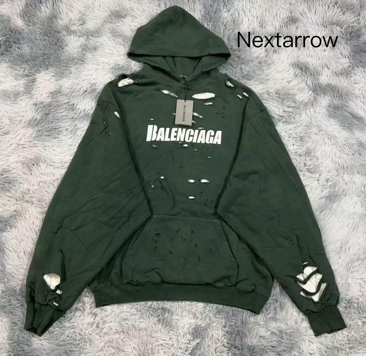 Balenciaga balenciaga Damaged hoodie 2410-Nextarrow Size US XS / EU 42 / 0 - 1 Thumbnail