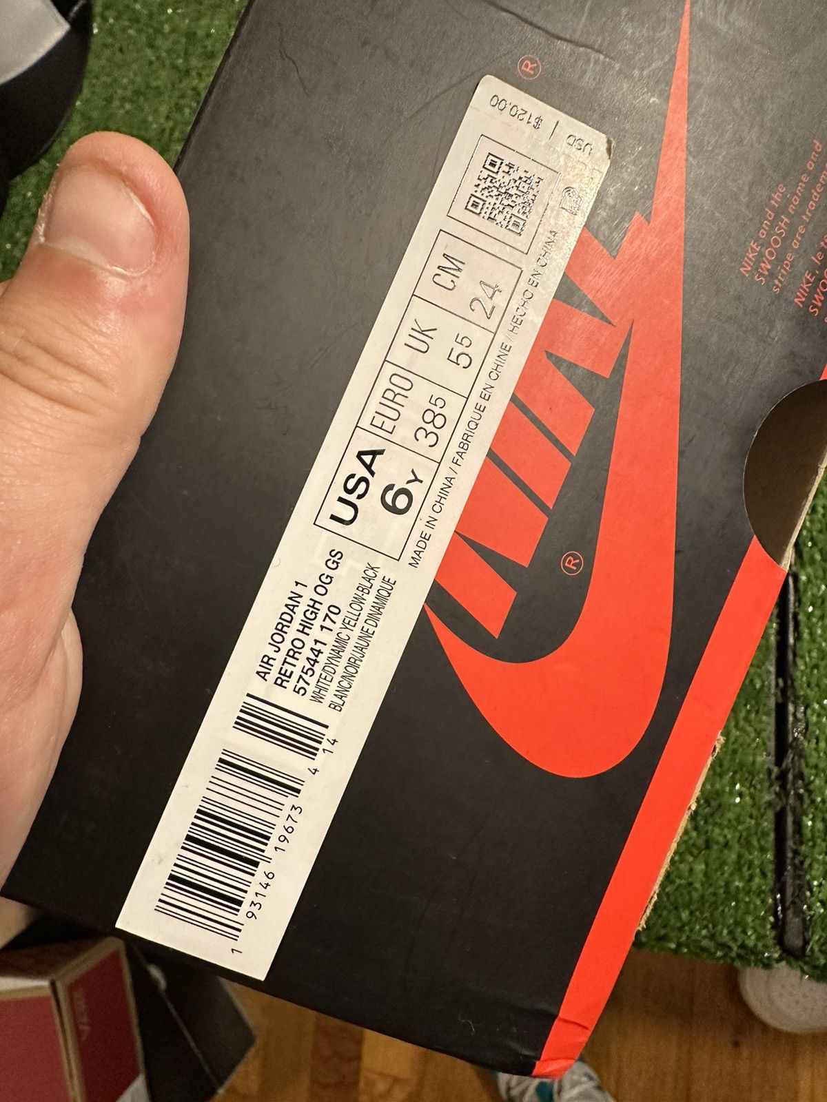 Jordan Brand × Nike Nike Jordan 1 High Retro ‘First Class Flight’ Size US 6 / EU 39 - 7 Thumbnail