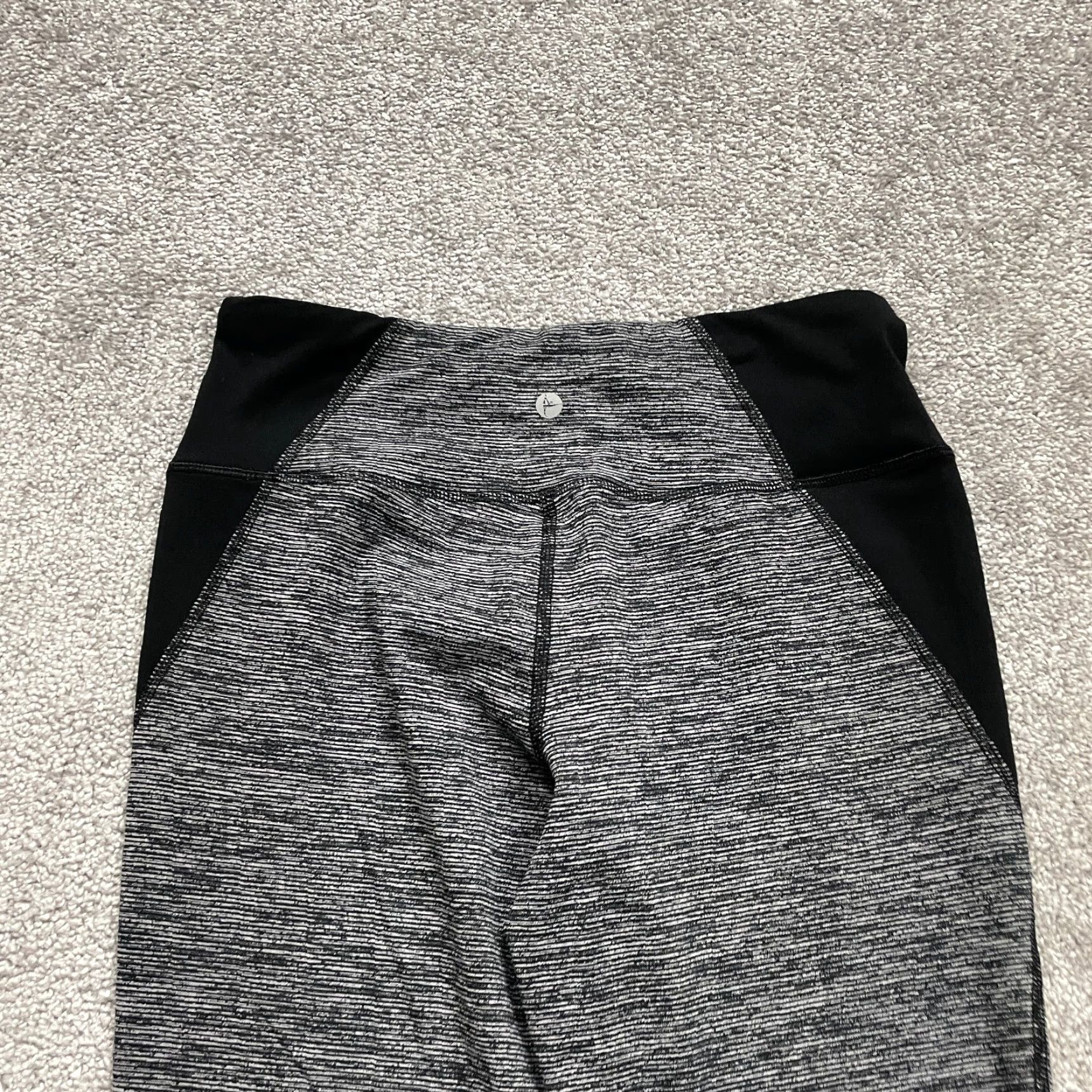 Vintage 90 Degrees By Reflex Cropped Leggings Womens Small Gray Black Active Yoga 26x22 Size 28" / US 6 / IT 42 - 4 Thumbnail