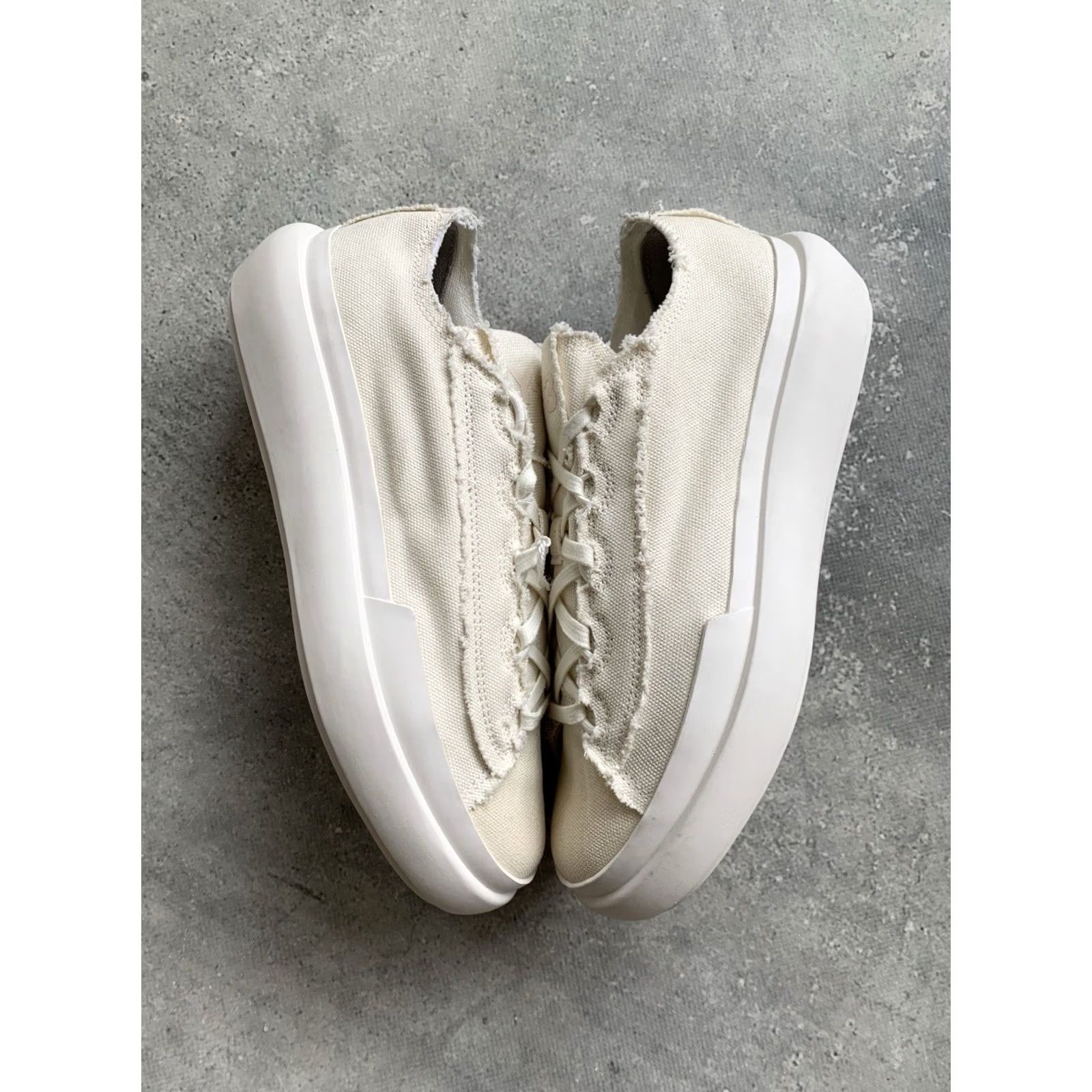 Adidas ADIDAS Y-3 NIZZA LOW WHITE Nike? Size US 7 / EU 40 - 2 Thumbnail