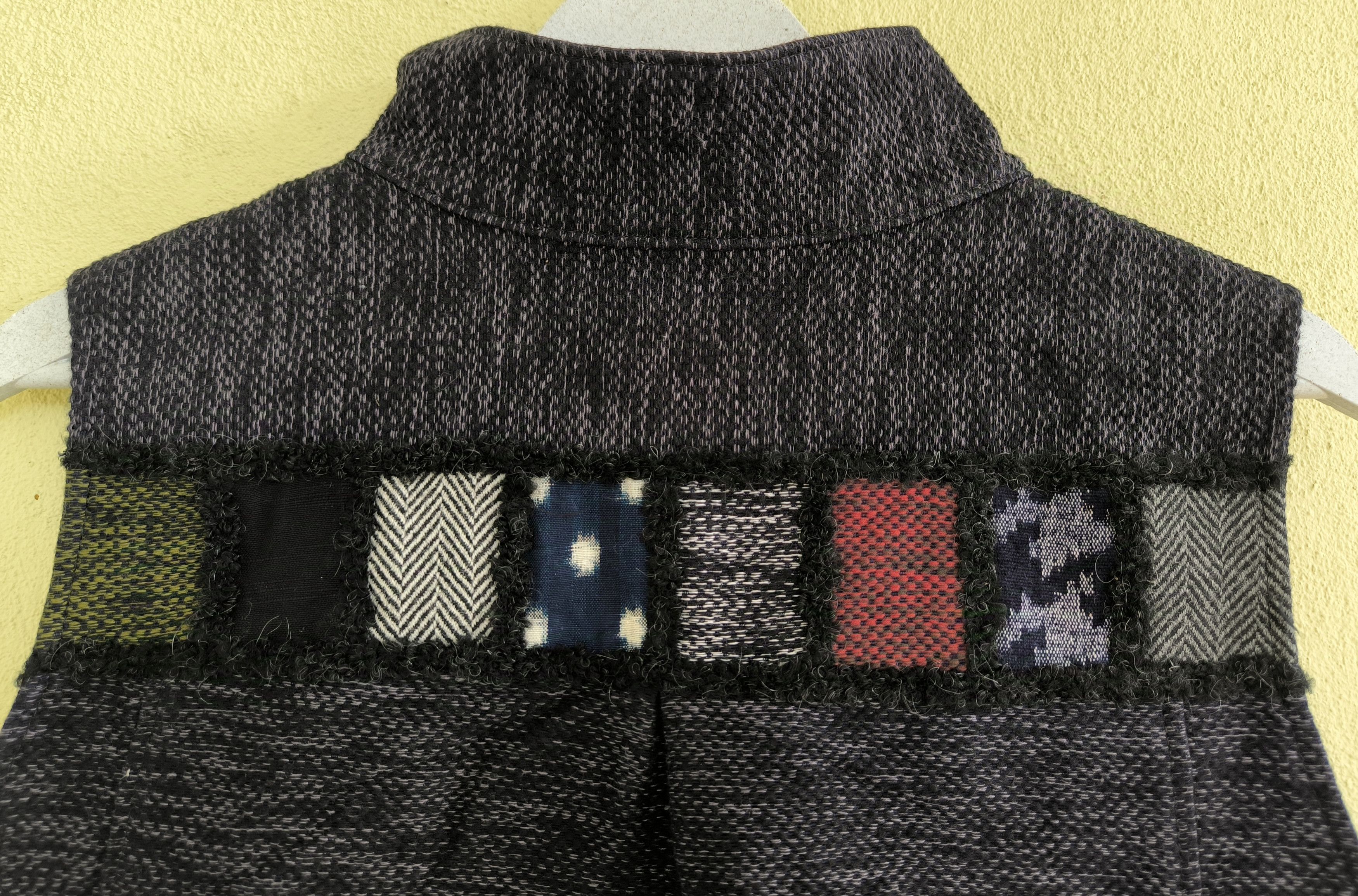 Japanese Brand GIEMON KURUME KASURI TRADITIONAL FABRIC patchwork vest Size US M / EU 48-50 / 2 - 5 Thumbnail