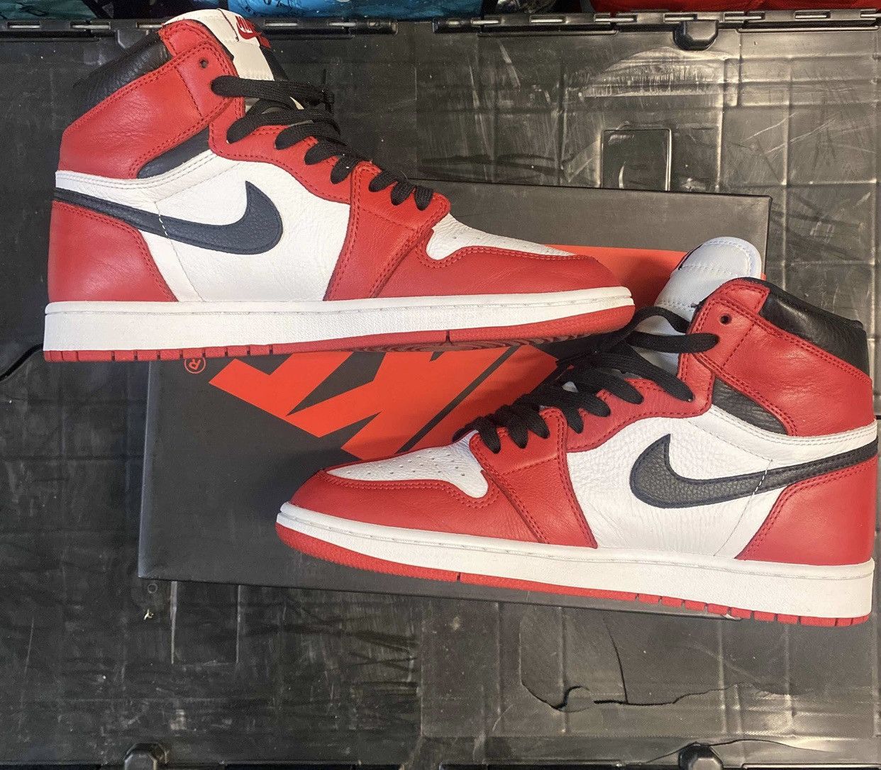 Jordan Brand Jordan 1 high homage to home size 10.5 Size US 10.5 / EU 43-44 - 2 Thumbnail