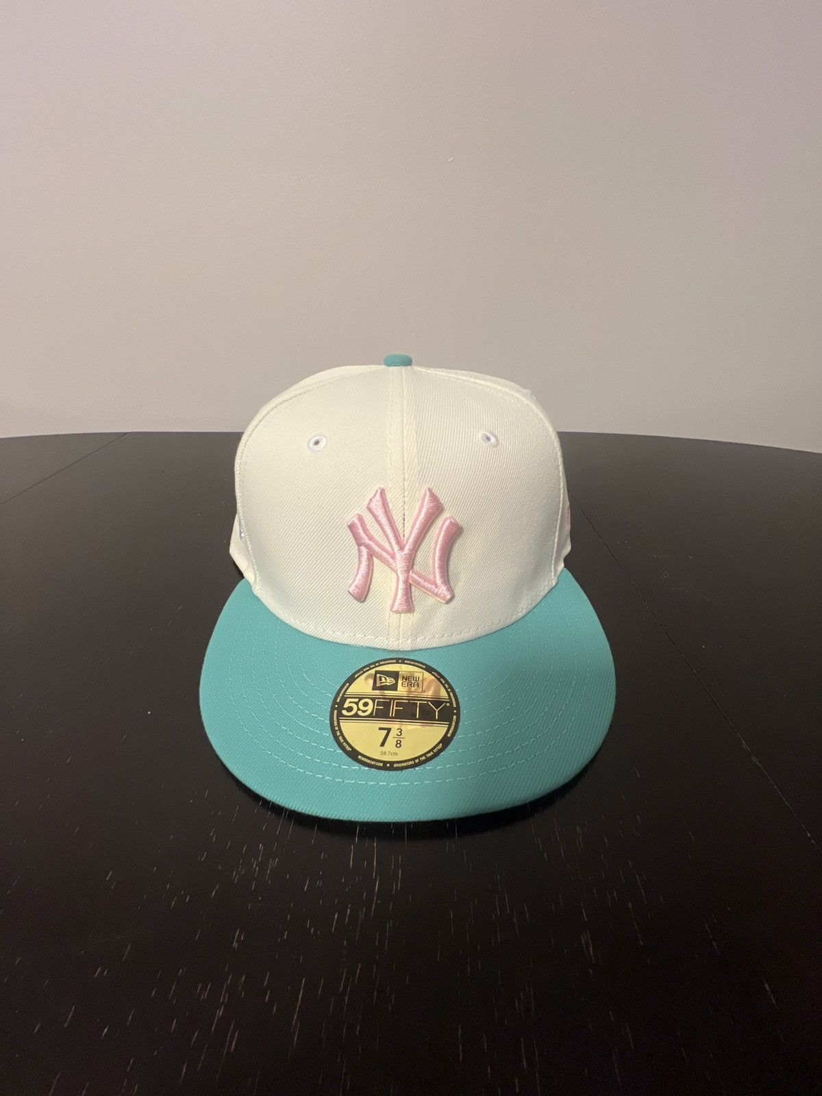 New Era × New York Yankees 7 3/8 New Era New York Yankees Fitted Size ONE SIZE - 1 Thumbnail