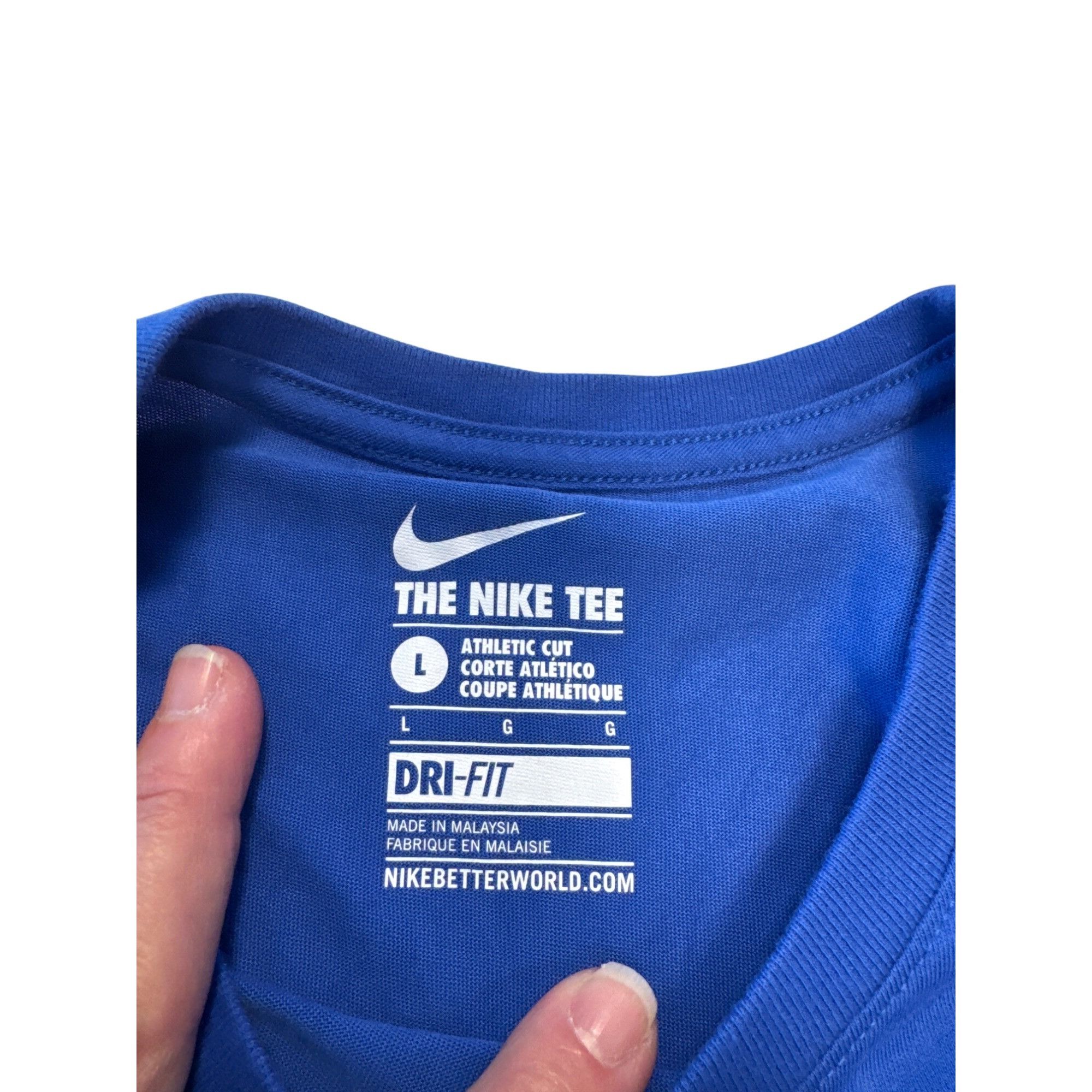 Nike Nike Mens Dri-Fit Blue Athletic fit T-Shirt Large SKU 7265 Size US L / EU 52-54 / 3 - 5 Thumbnail