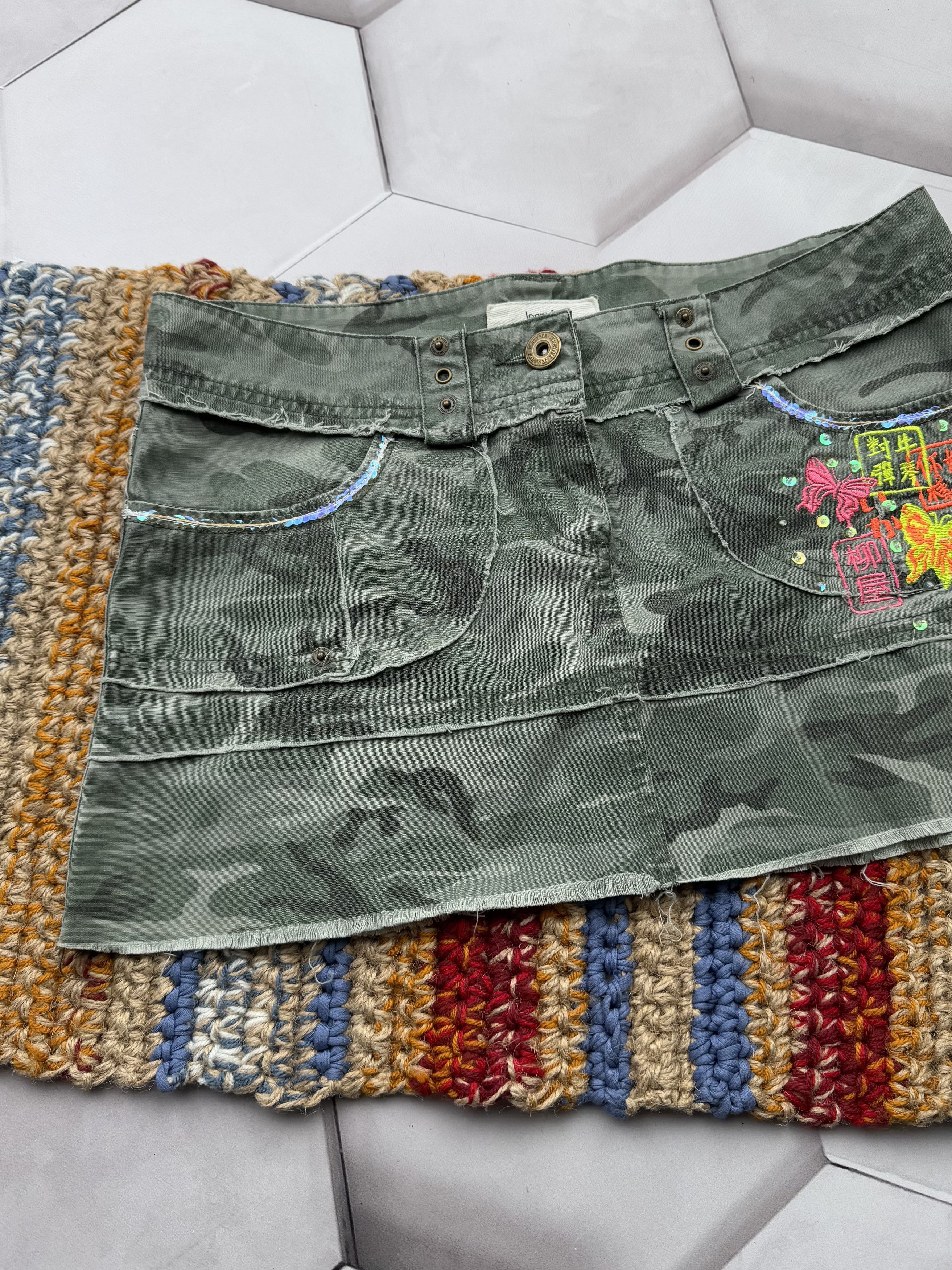 Vintage Vintage Mini Skirt (E4) Size 30" / US 8 / IT 44 - 2 Thumbnail