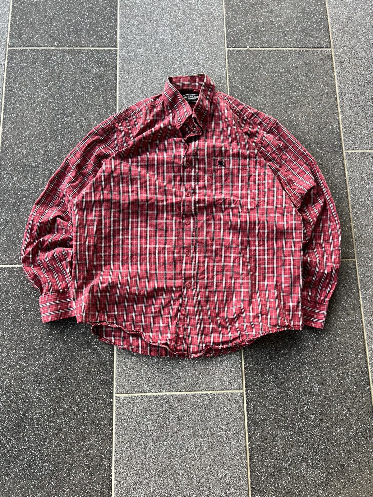 Burberry Burberry's Vintage Checkered Red L Shirt Small Size US L / EU 52-54 / 3 - 1 Thumbnail