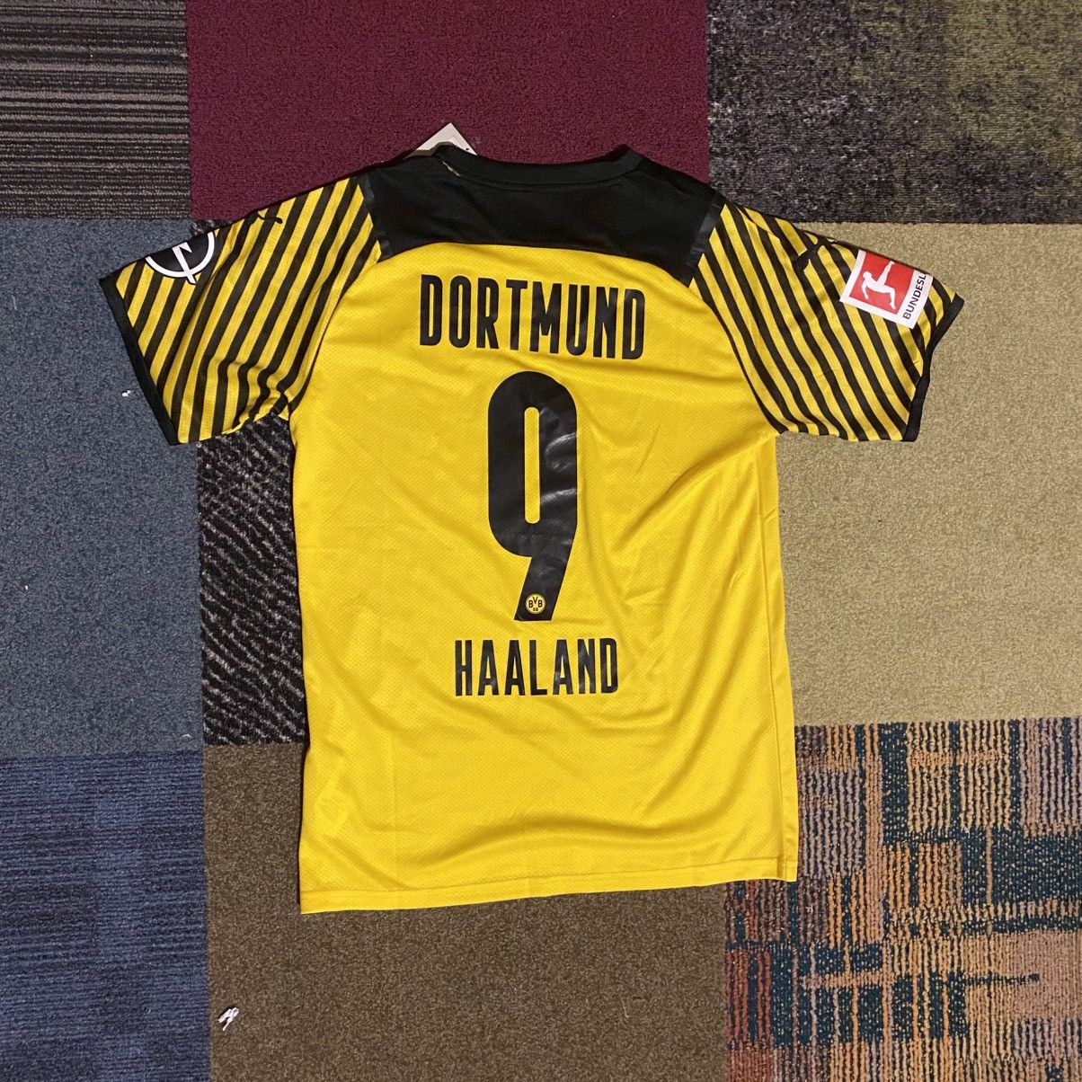 Puma Borussia Dortmund Erling Haaland 2021-22 Jersey | Size: M Size US M / EU 48-50 / 2 - 3 Thumbnail