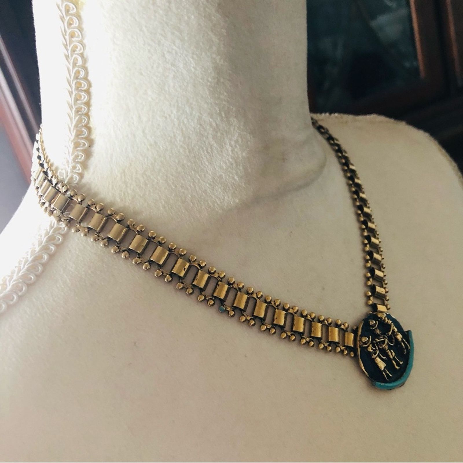 Vintage Vintage Diorios Egyptian revival enamel book chain necklace Size ONE SIZE - 3 Thumbnail