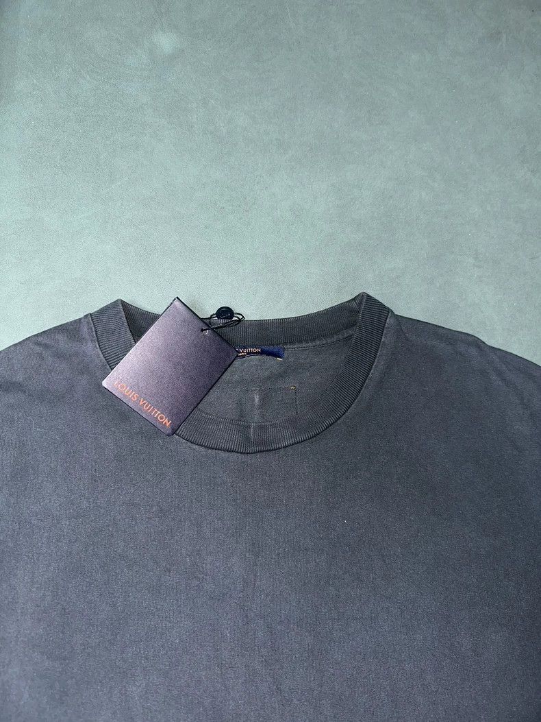 Louis Vuitton Louis Vuitton FW22 reverse logo back instructions black sho Size US XXL / EU 58 / 5 - 3 Thumbnail
