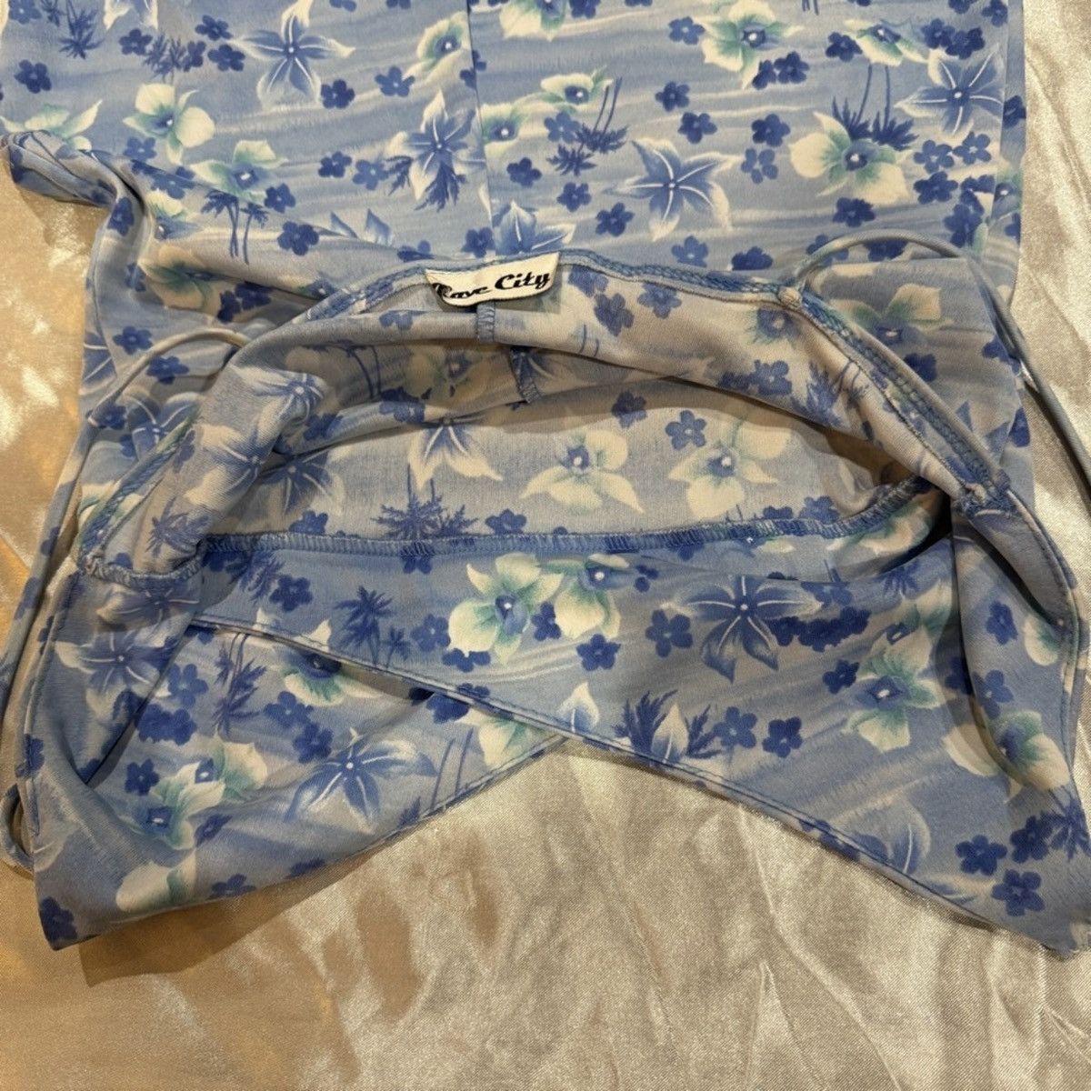 Other Hawaiian Floral Dress Size M / US 6-8 / IT 42-44 - 7 Thumbnail