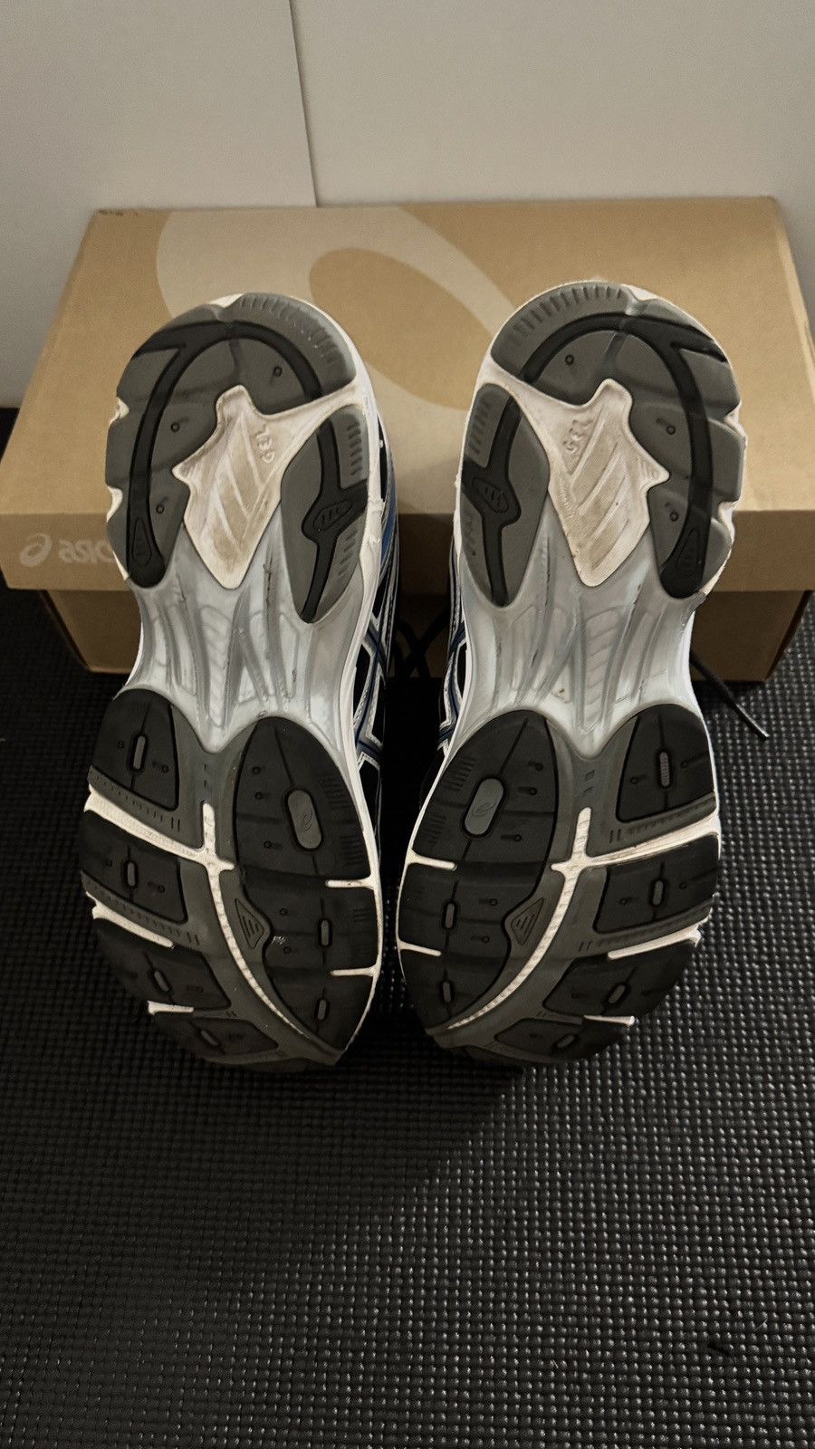 Asics ASICS GT-2169 Black Pure Silver Bright Blue Size US 11 / EU 44 - 4 Thumbnail